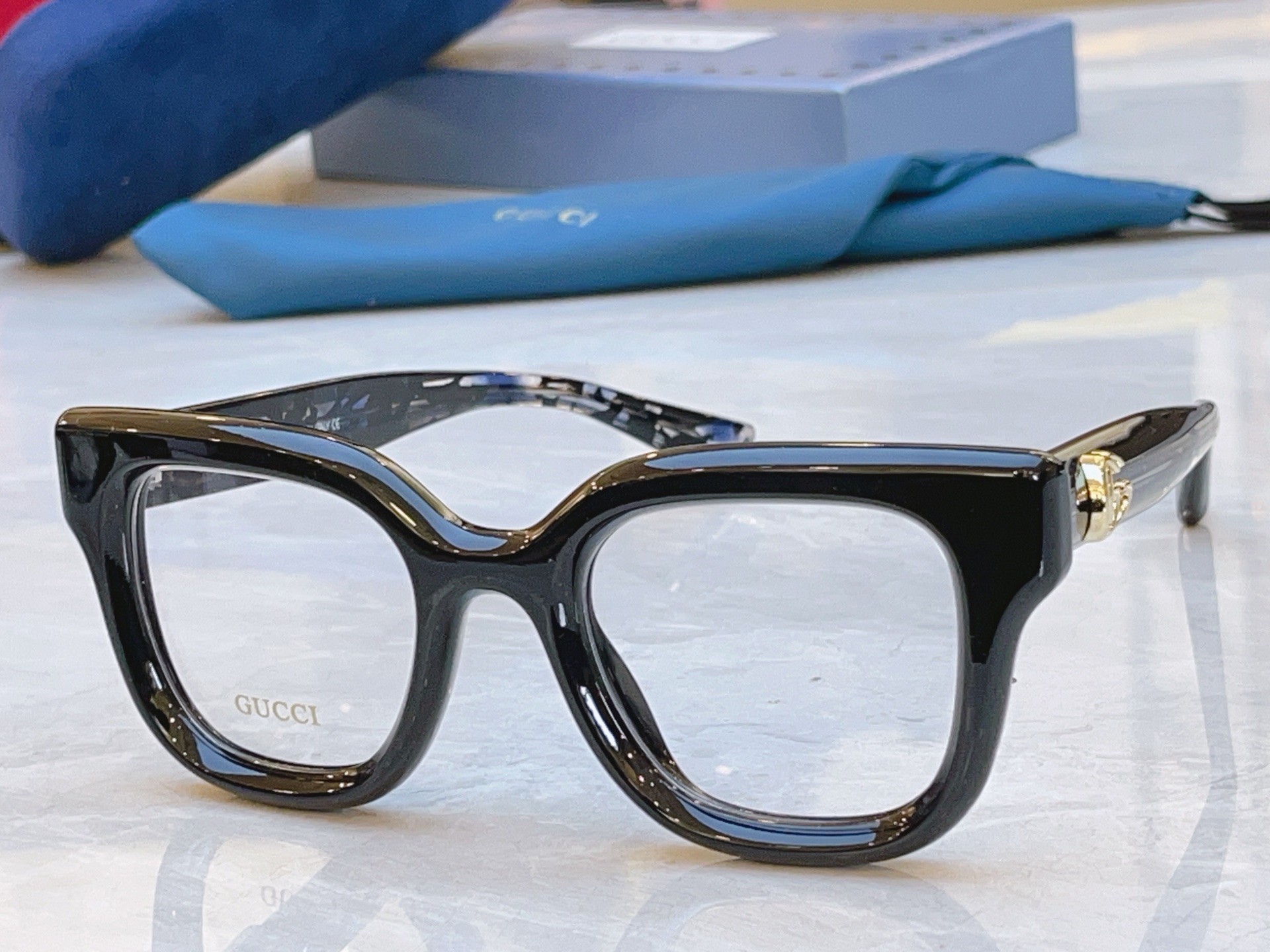 ，【GUCC*】古*驰新款眼镜架，MODEL：GG0828S，SIZE：54口18-145