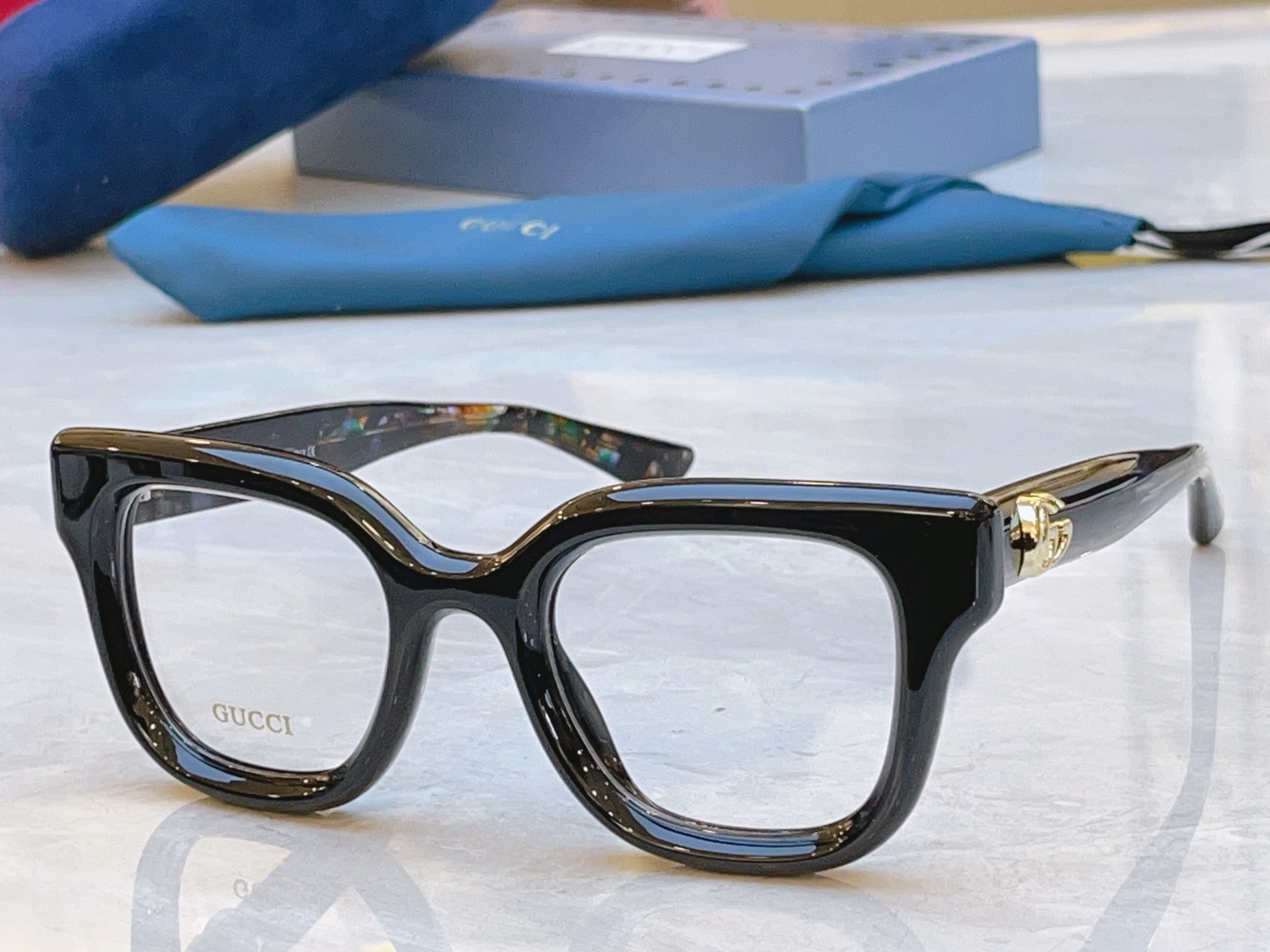 ，【GUCC*】古*驰新款眼镜架，MODEL：GG0828S，SIZE：54口18-145