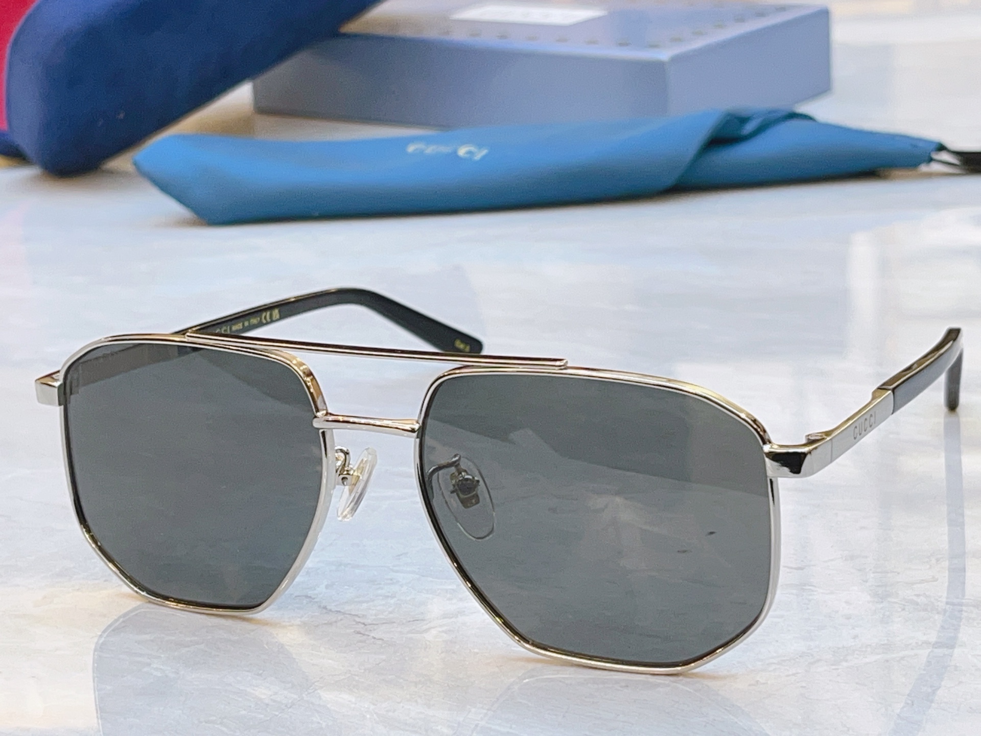 ，【GUCC*】古*驰新款眼镜架，MODEL：GG2078S，SIZE：58口17-145