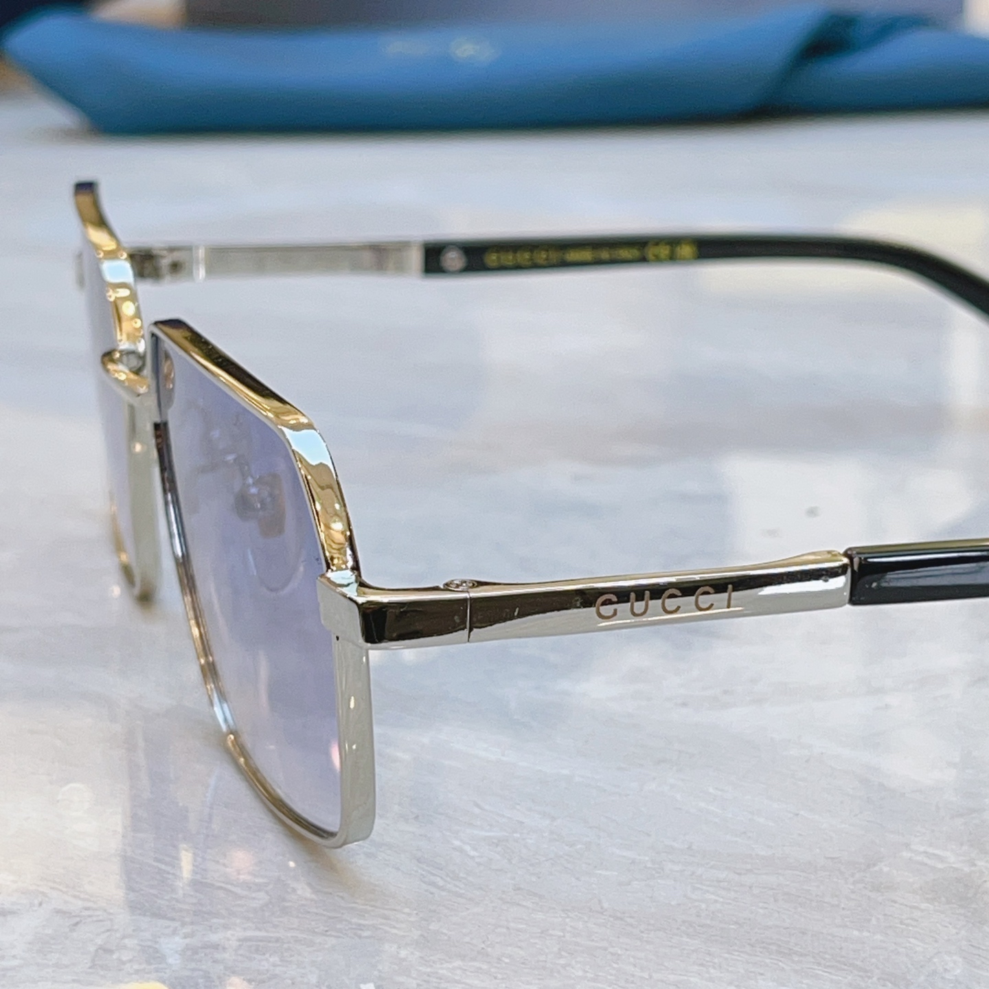 ，【GUCC*】古*驰新款眼镜架，MODEL：GG2079S，SIZE：57口17-145