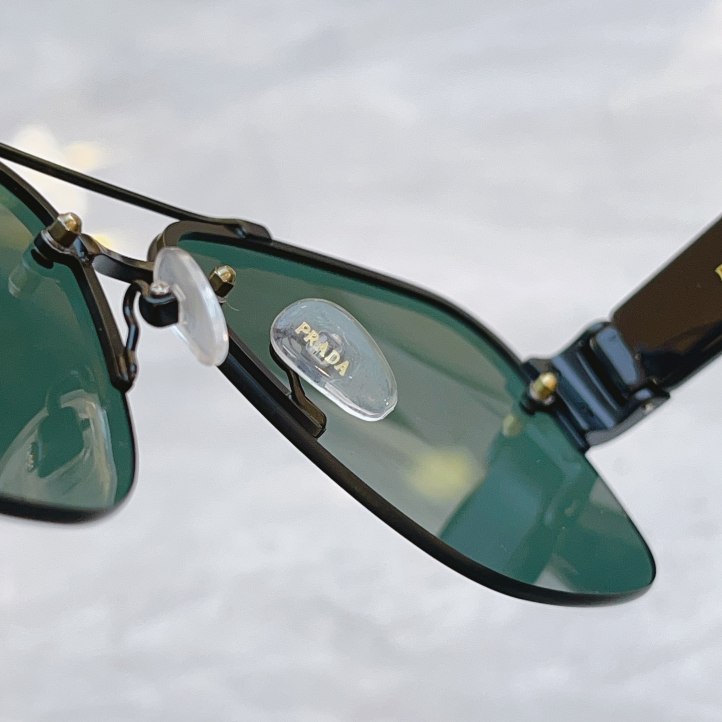 ，【PRAD*】普拉*达新款太阳镜，MODEL：PR 166VS，SIZE：61口14-140