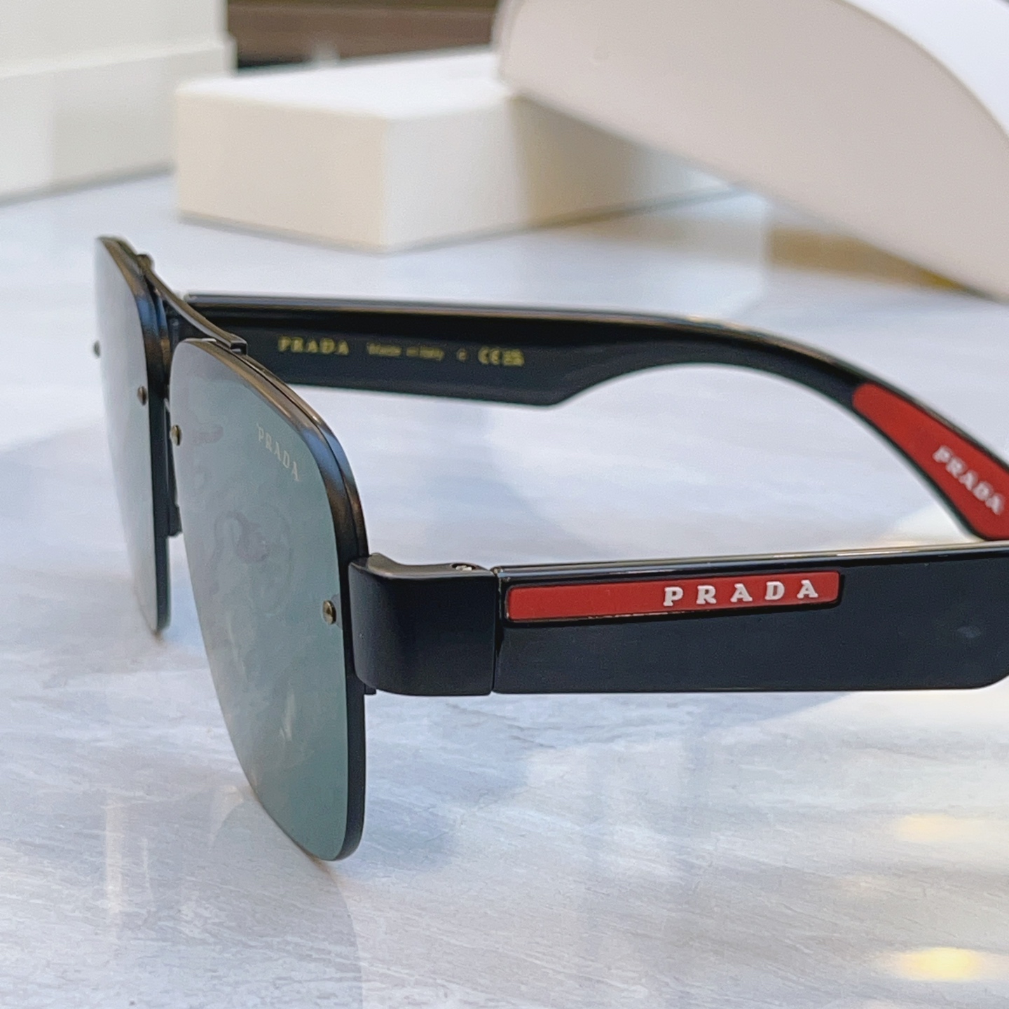 ，【PRAD*】普拉*达新款太阳镜，MODEL：PR 166VS，SIZE：61口14-140