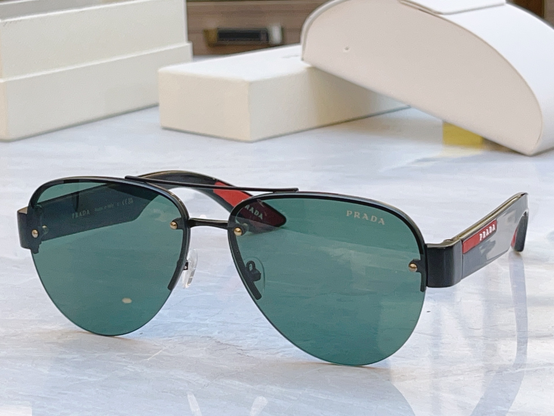 ，【PRAD*】普拉*达新款太阳镜，MODEL：PS 55YS，SIZE：61口14-140