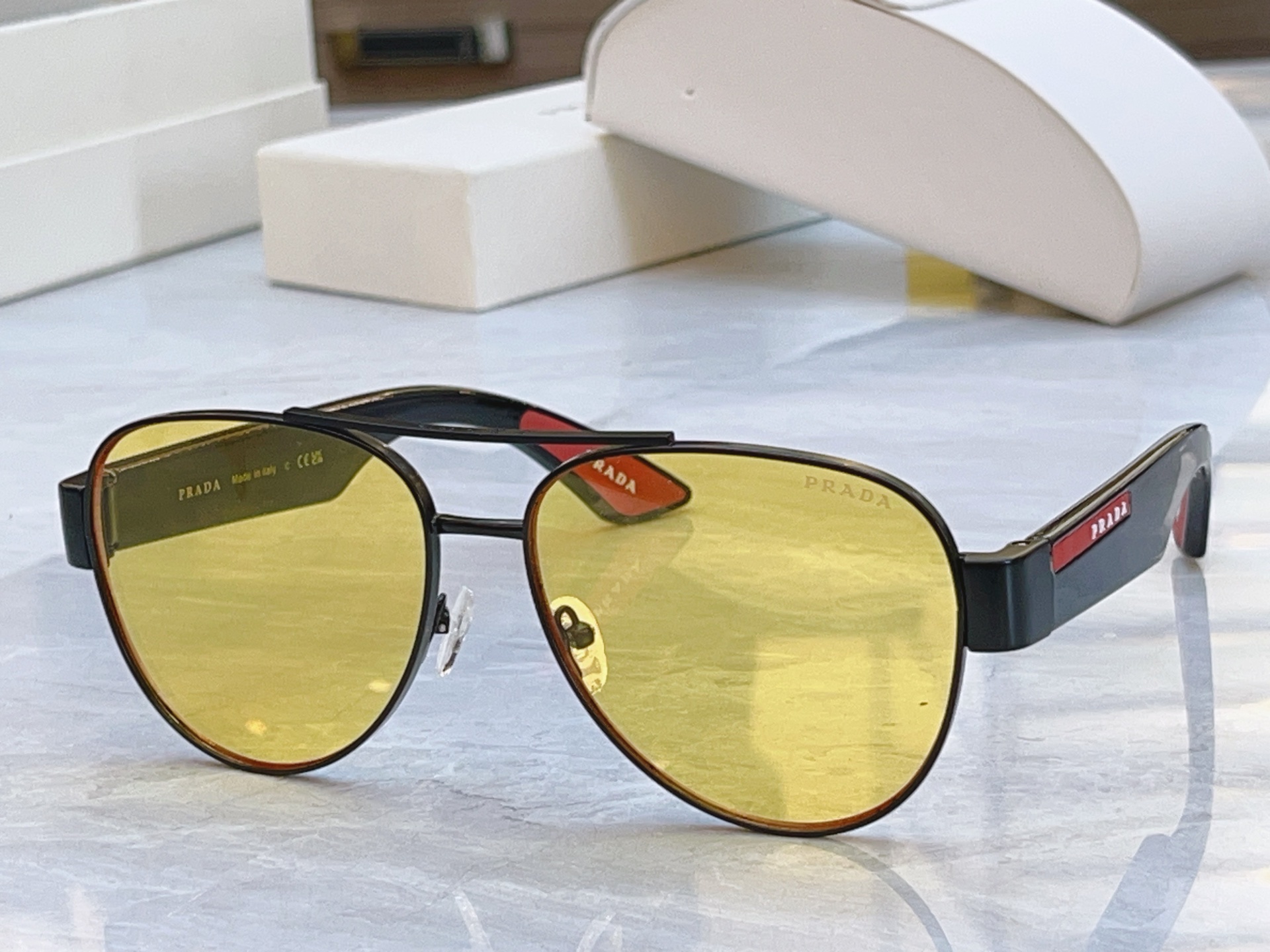 ，【PRAD*】普拉*达新款太阳镜，MODEL：PR 167VS，SIZE：59口15-140