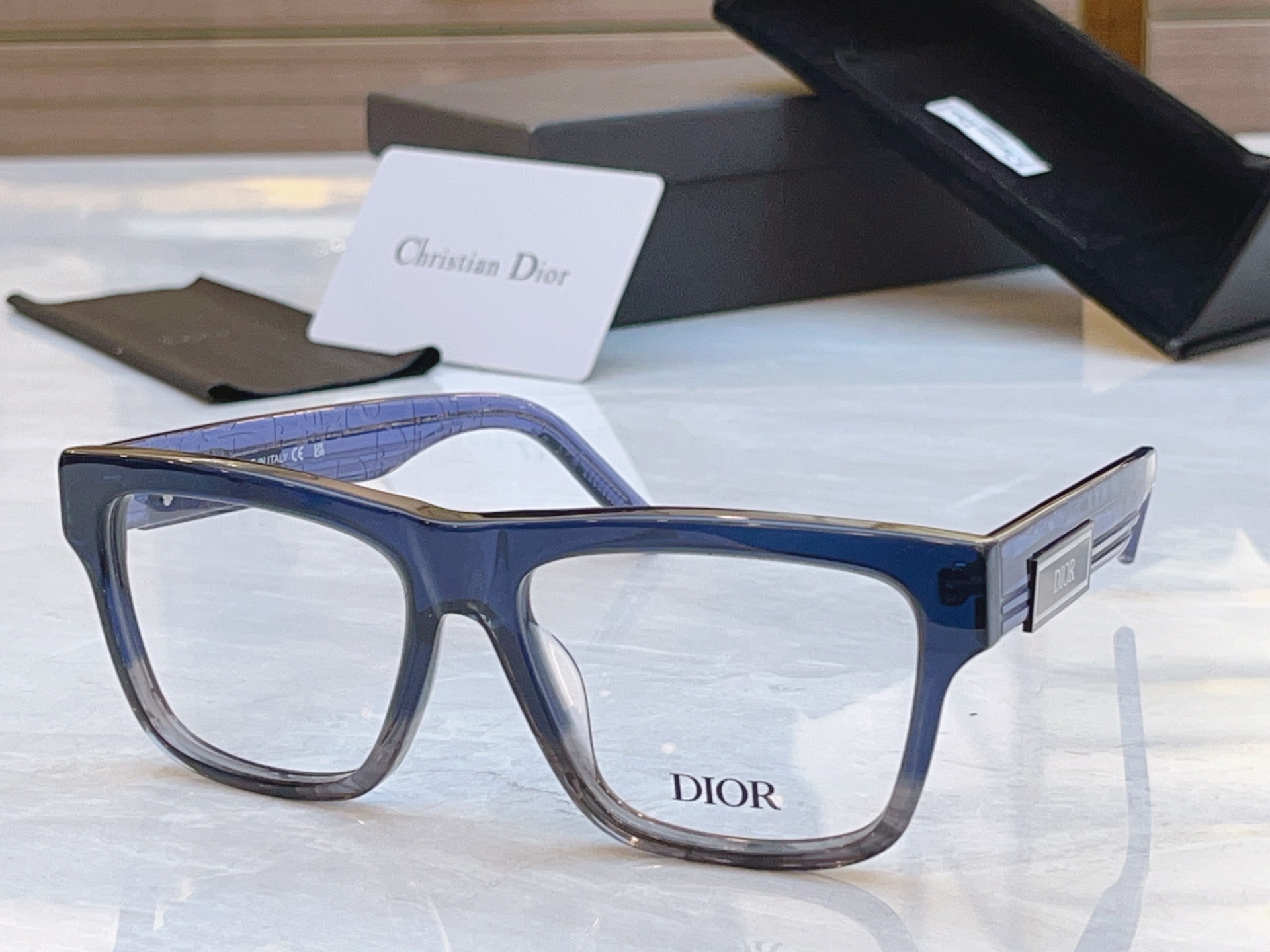 ，【DIO* 】迪*奥新款太阳镜，MODEL：CD B23 S4L，SIZE：56口16-145