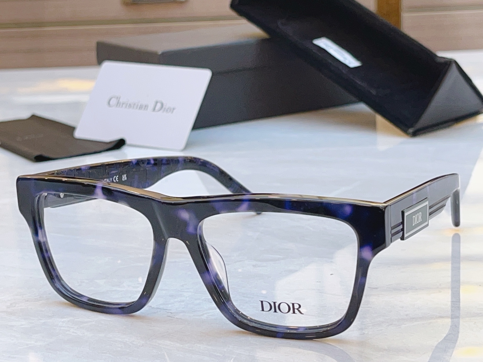 ，【DIO* 】迪*奥新款太阳镜，MODEL：CD B23 S4L，SIZE：56口16-145