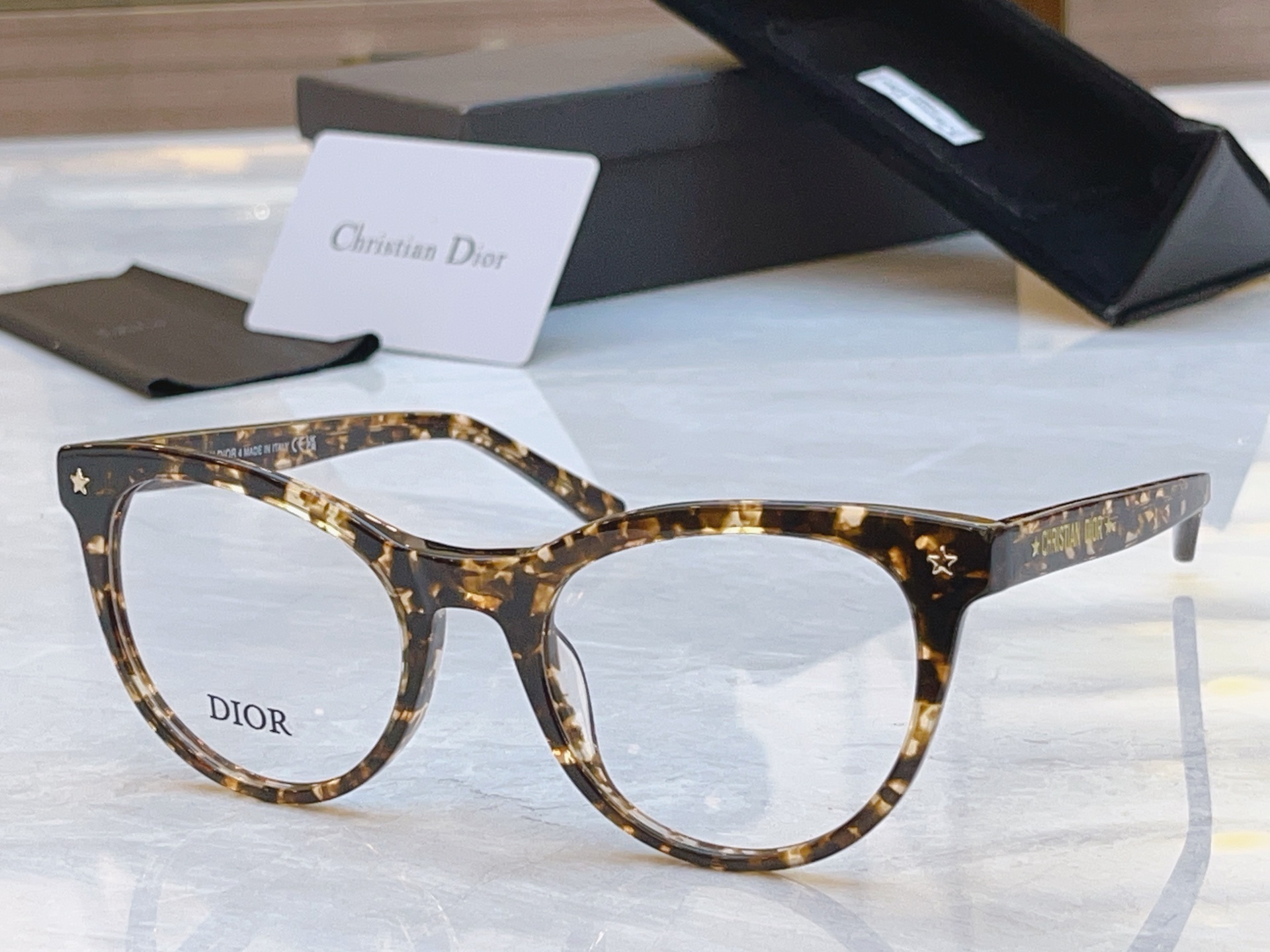 ，【DIO* 】迪*奥新款太阳镜，MODEL：CD S42，SIZE：55口21-145