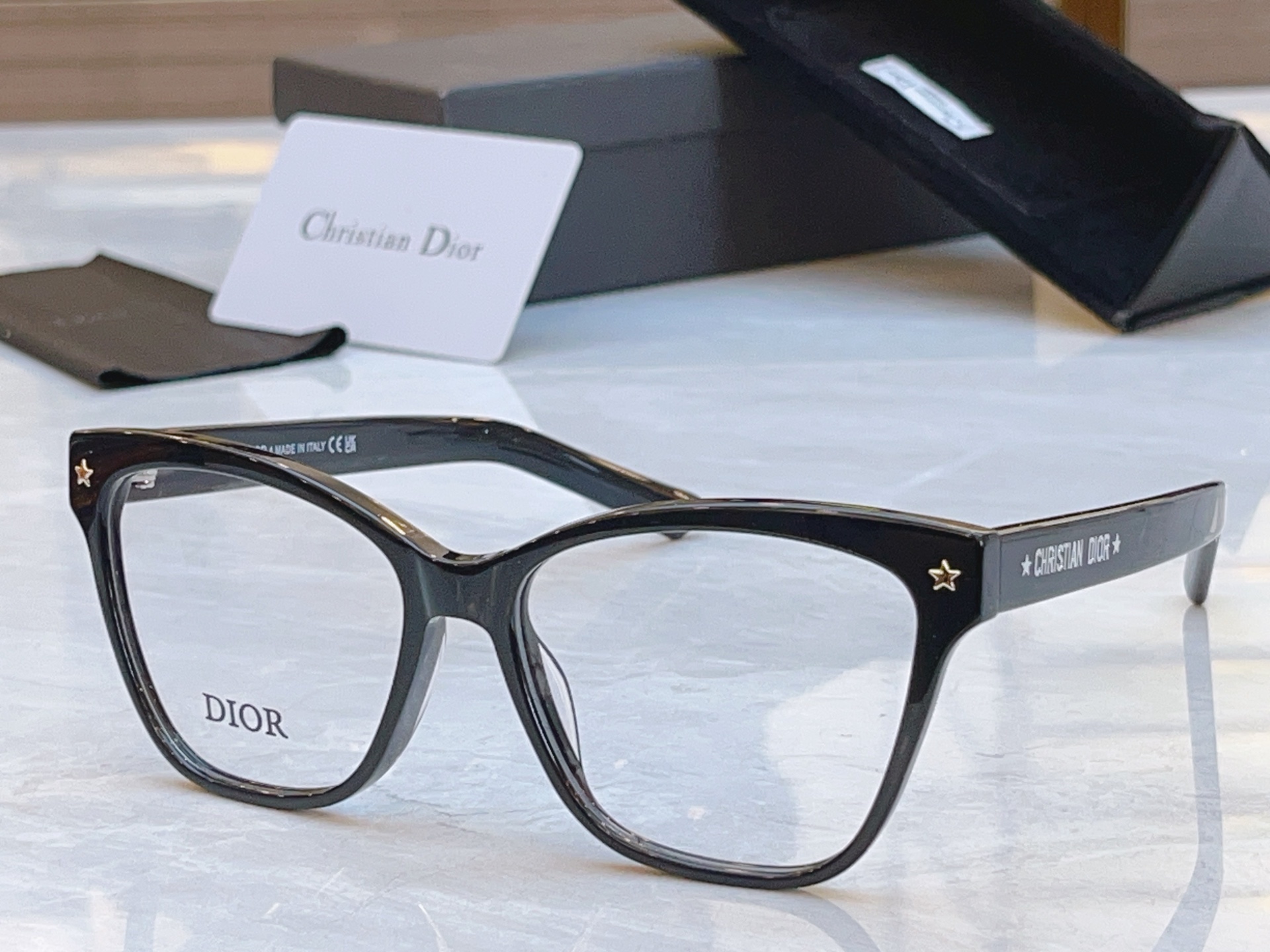 ，【DIO* 】迪*奥新款太阳镜，MODEL：CD S41，SIZE：54口22-145