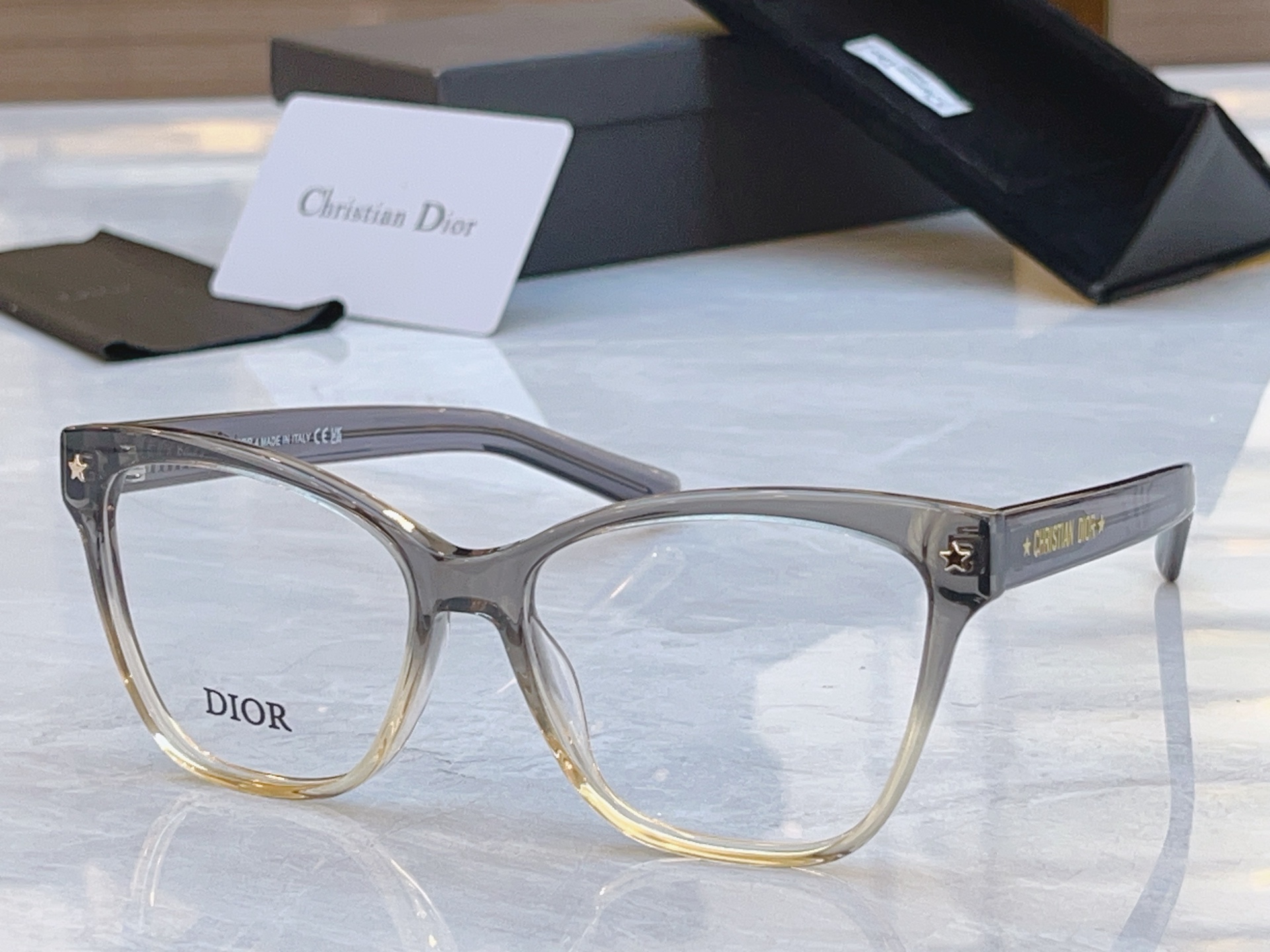 ，【DIO* 】迪*奥新款太阳镜，MODEL：CD S41，SIZE：54口22-145