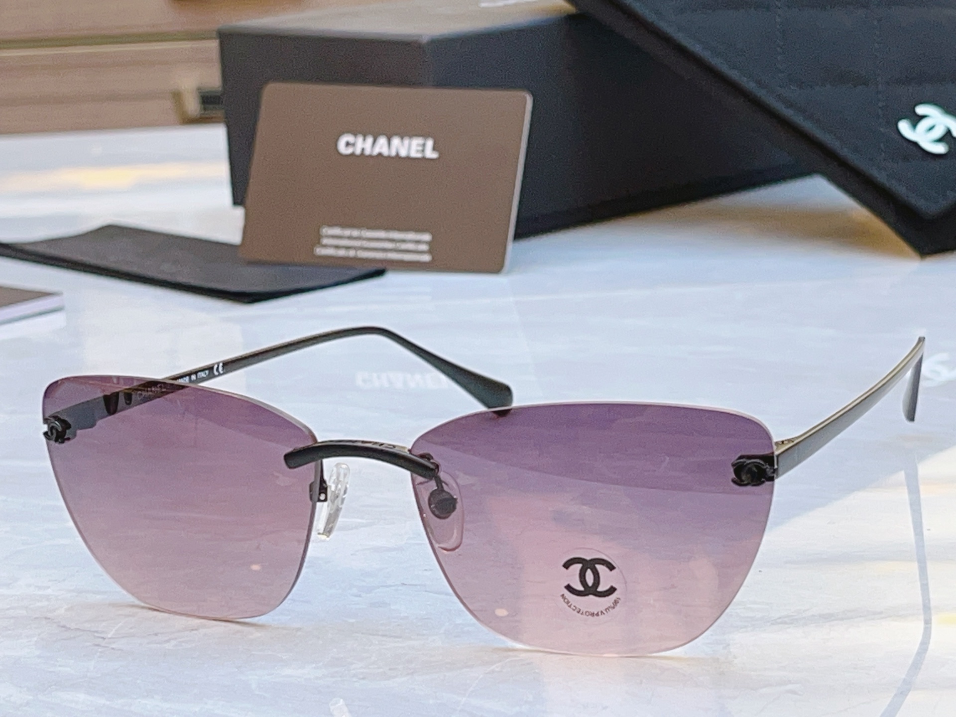 ，【CHANE*】香奈*儿新款太阳镜，MODEL：CH4286Y，SIZE：59口17-140