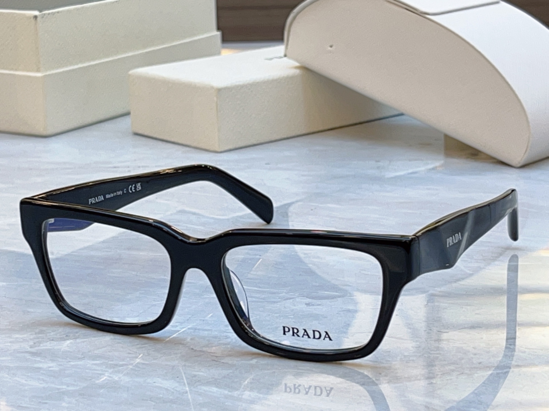 ，【PRAD*】普拉*达新款太阳镜，MODEL：PR C02V，SIZE：54口18-145