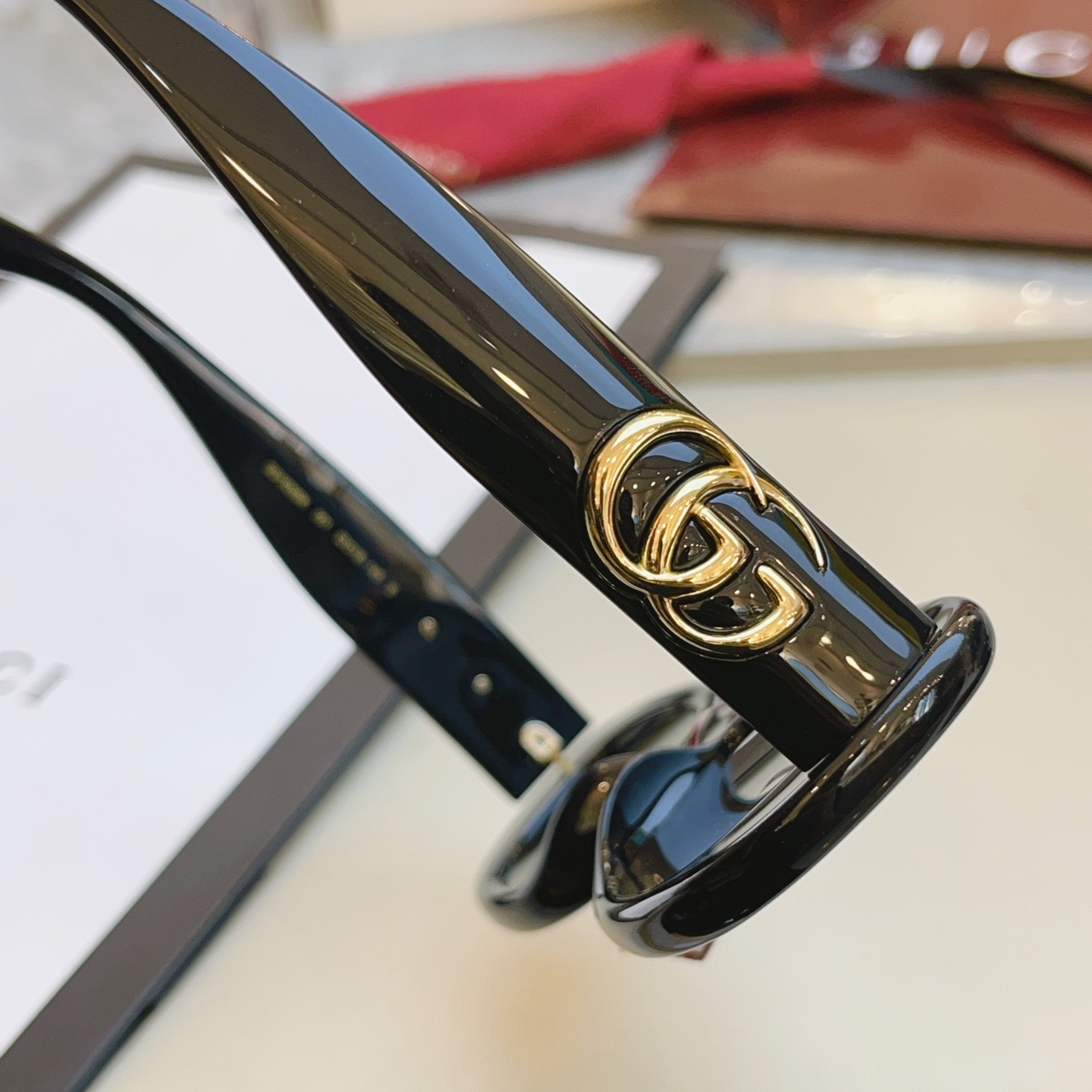 ，【GUCC*】古*驰新款太阳镜 高版本✨，MODEL：GG1829SK，SIZE：53口18-145 