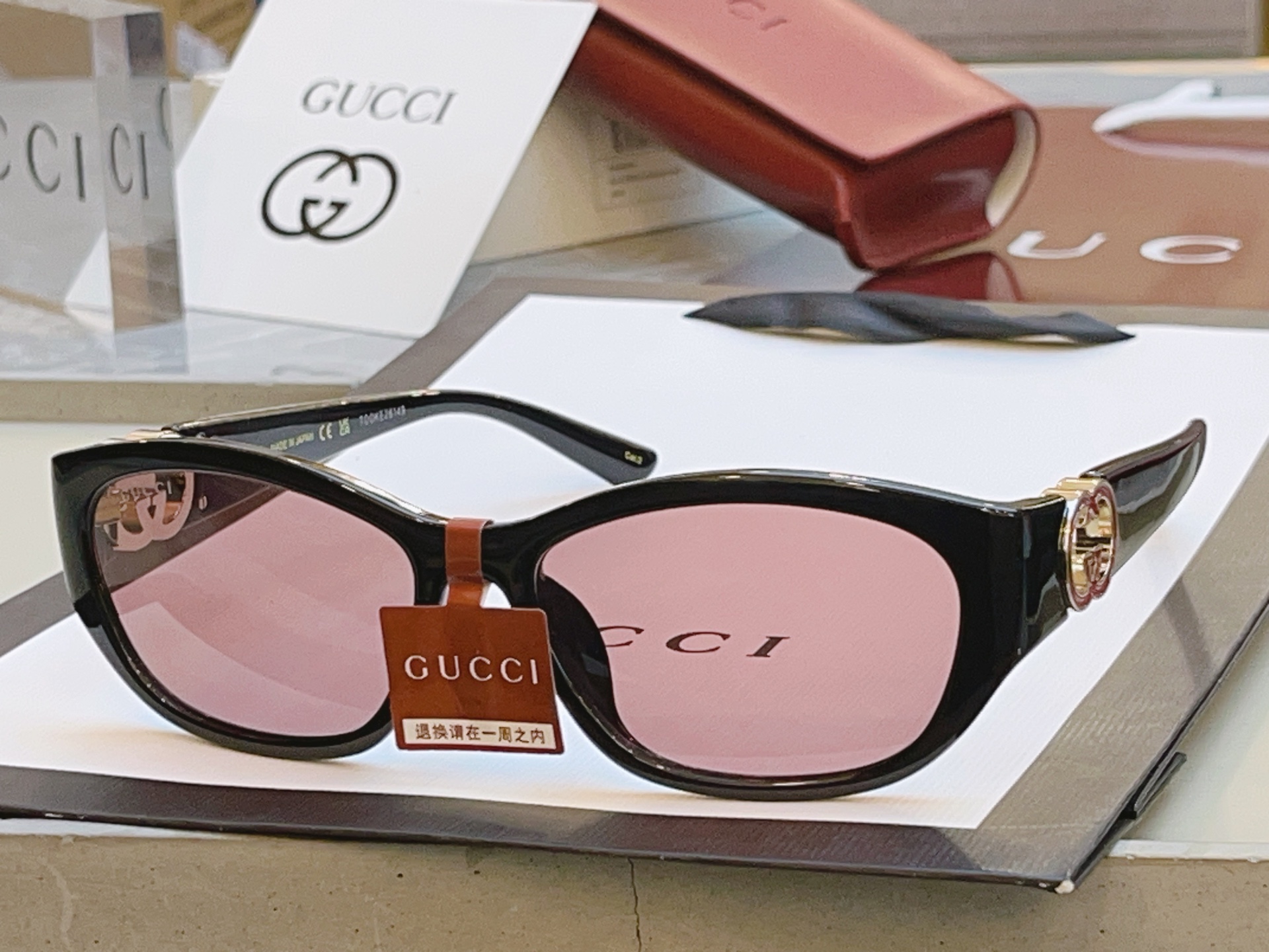 ，【GUCC*】古*驰新款太阳镜 高版本✨，MODEL：GG1826SK，SIZE：57口16-140 
