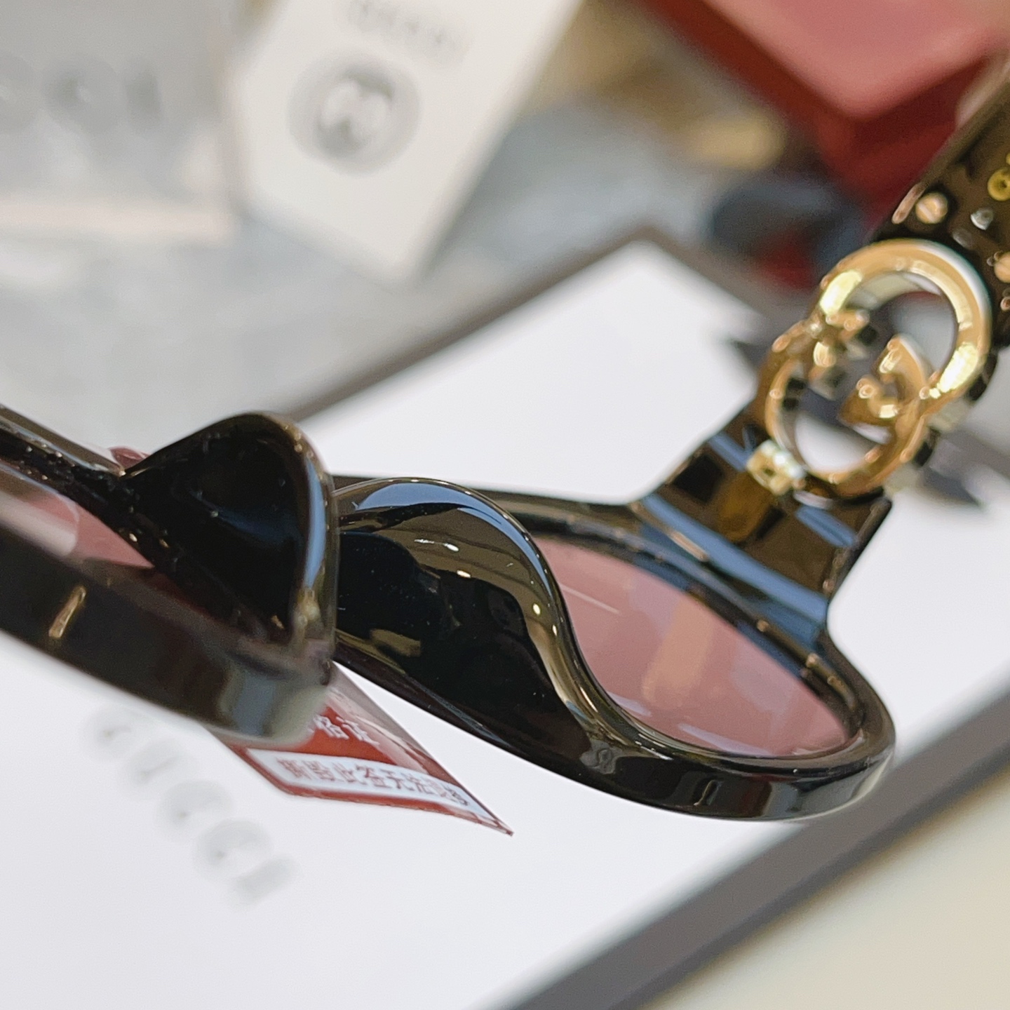 ，【GUCC*】古*驰新款太阳镜 高版本✨，MODEL：GG1826SK，SIZE：57口16-140 