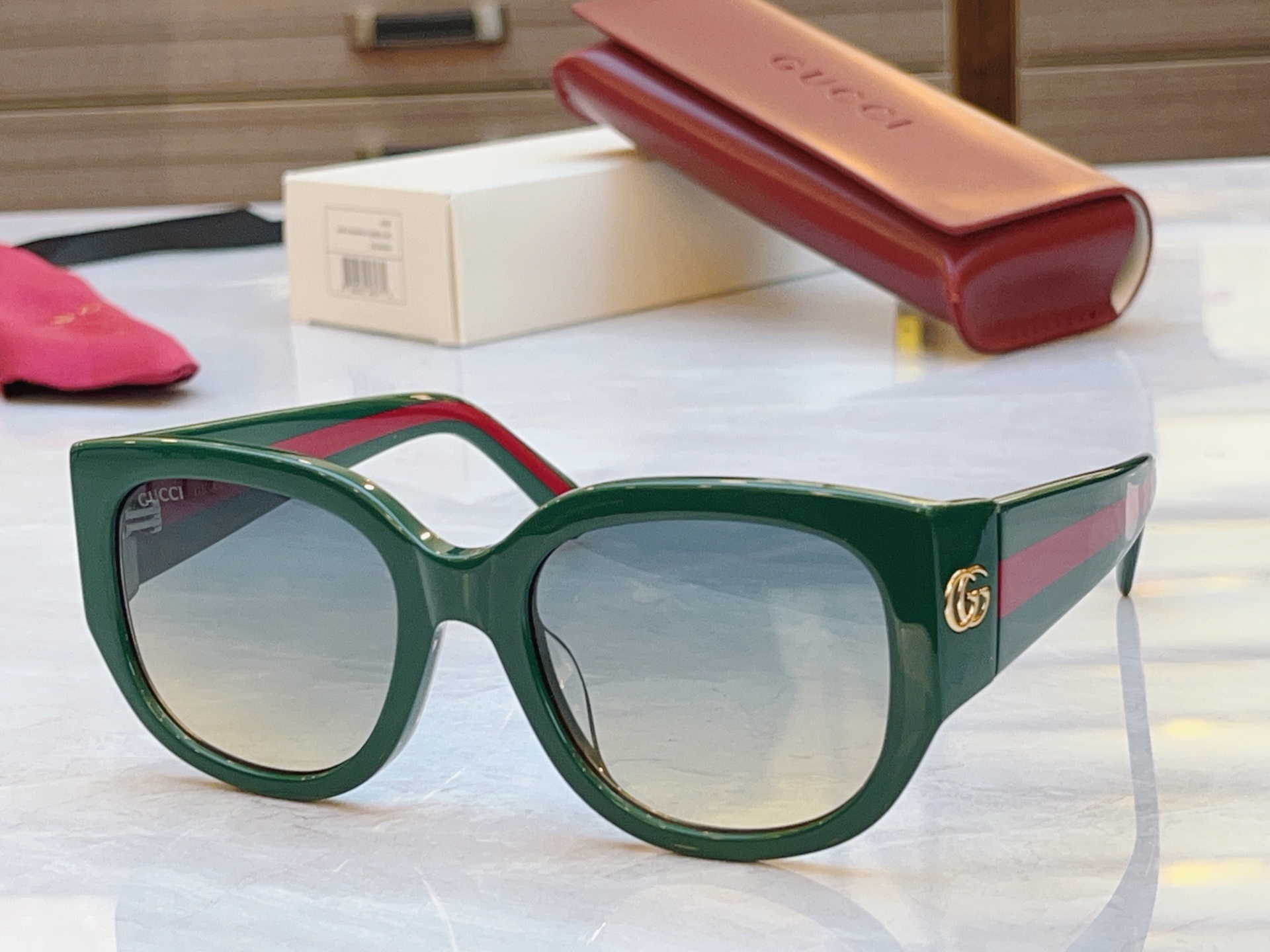 ，【GUCC*】古*驰新款太阳镜，GG1587S，SIZE:53口20-140