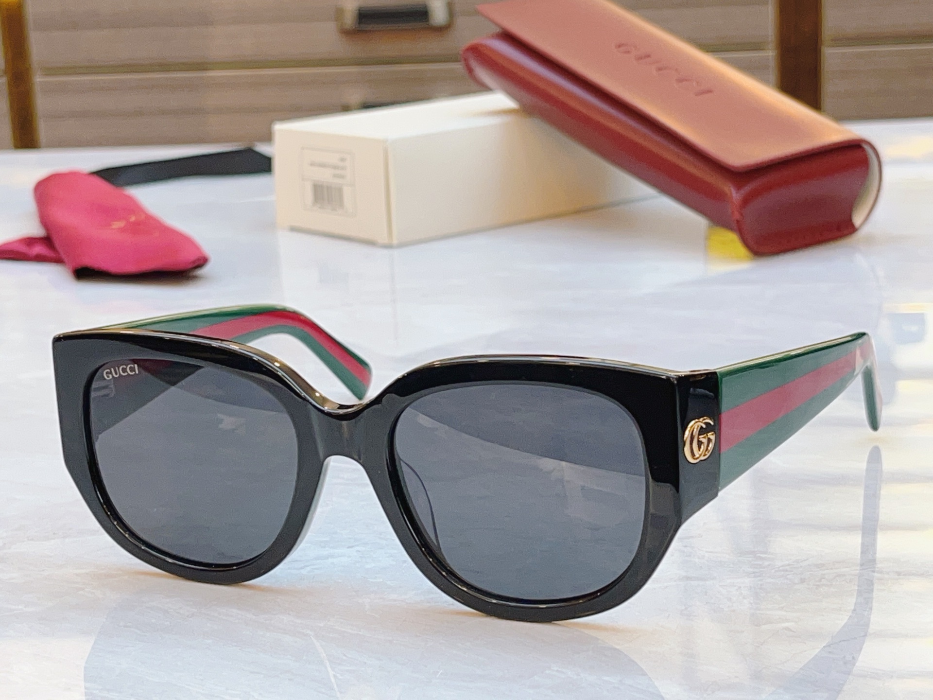 ，【GUCC*】古*驰新款太阳镜，GG1587S，SIZE:53口20-140