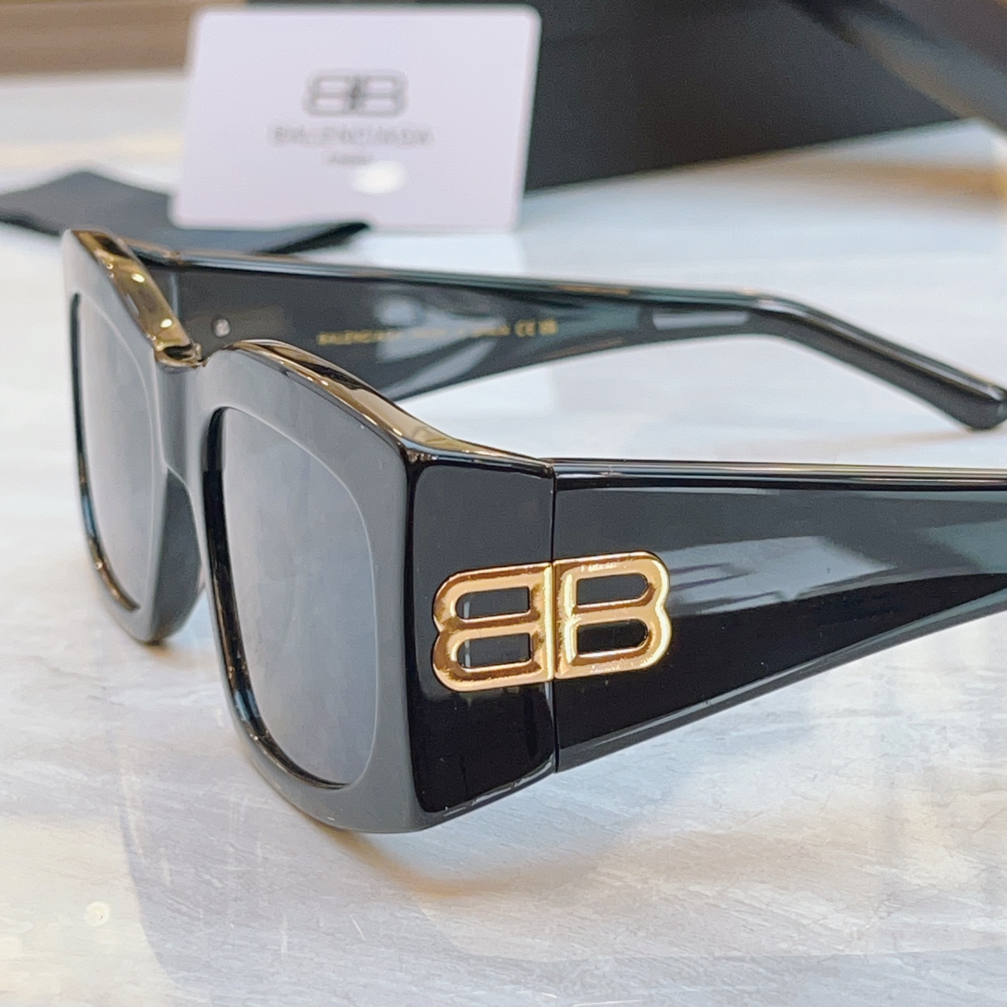 ，【BALENCIAG*】巴黎*世家新款太阳镜，MODEL：BB，SIZE：57口22-140