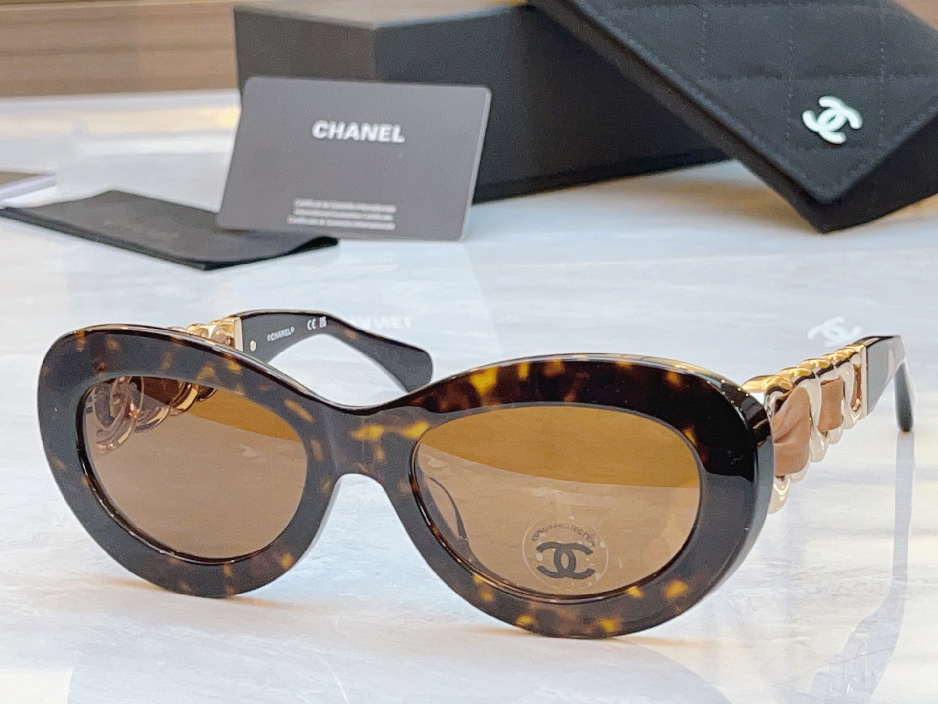 ，【CHANE*】香奈*儿新款太阳镜，MODEL：CH9182，SIZE：53口20-140