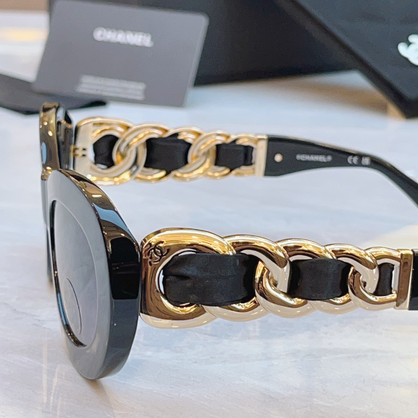 ，【CHANE*】香奈*儿新款太阳镜，MODEL：CH9182，SIZE：53口20-140