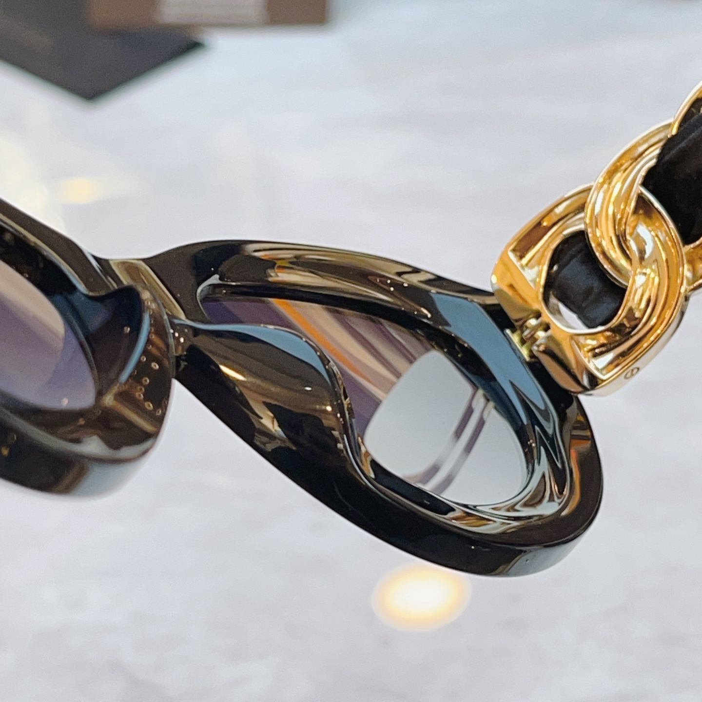 ，【CHANE*】香奈*儿新款太阳镜，MODEL：CH9182，SIZE：53口20-140