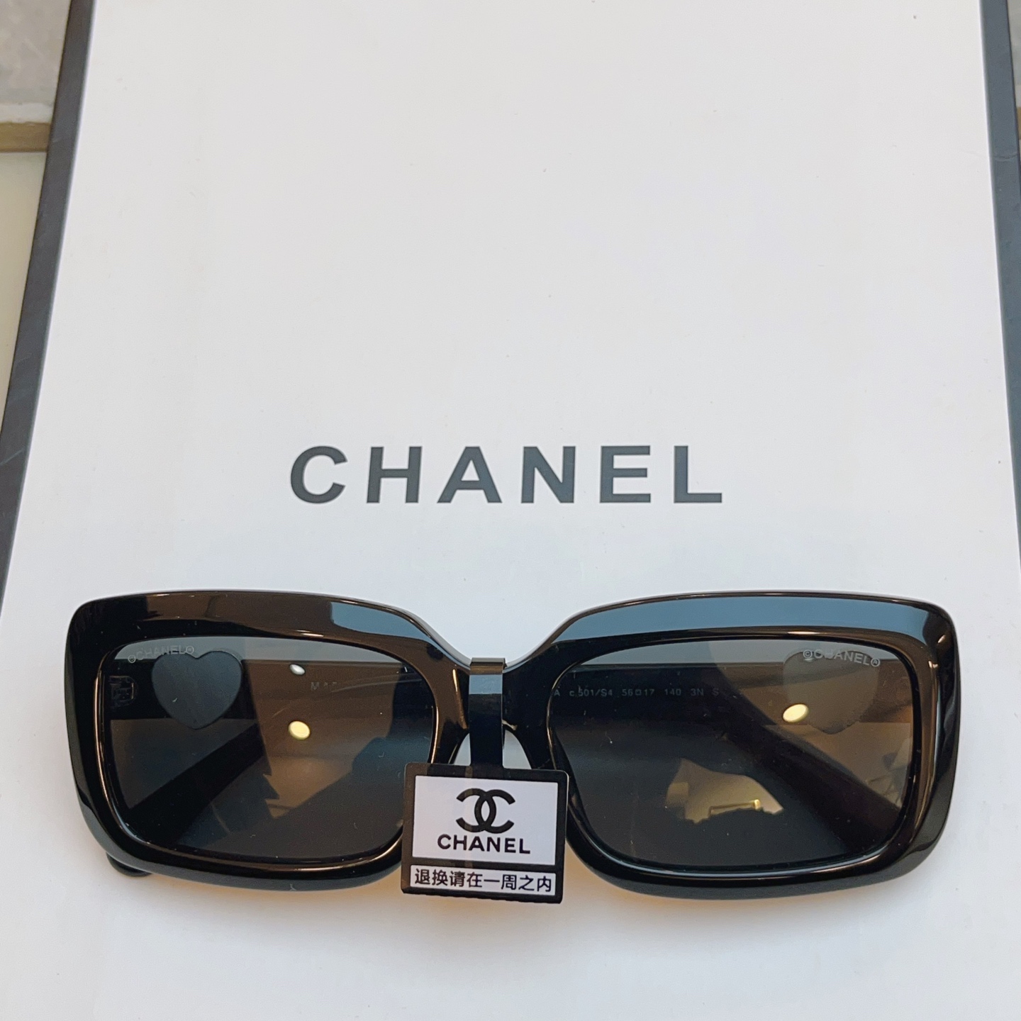 ，【CHANE*】香奈*儿新款太阳镜🕶️ 高版本✨，MODEL：CH5520-A，SIZE：56口17-