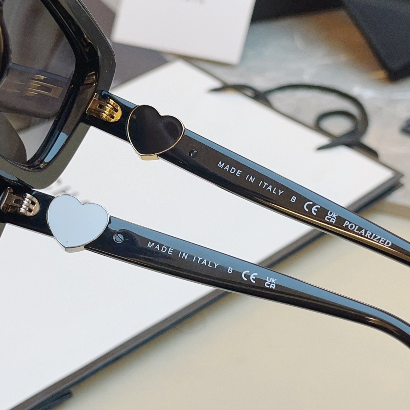 ，【CHANE*】香奈*儿新款太阳镜🕶️ 高版本✨，MODEL：CH5520-A，SIZE：56口17-