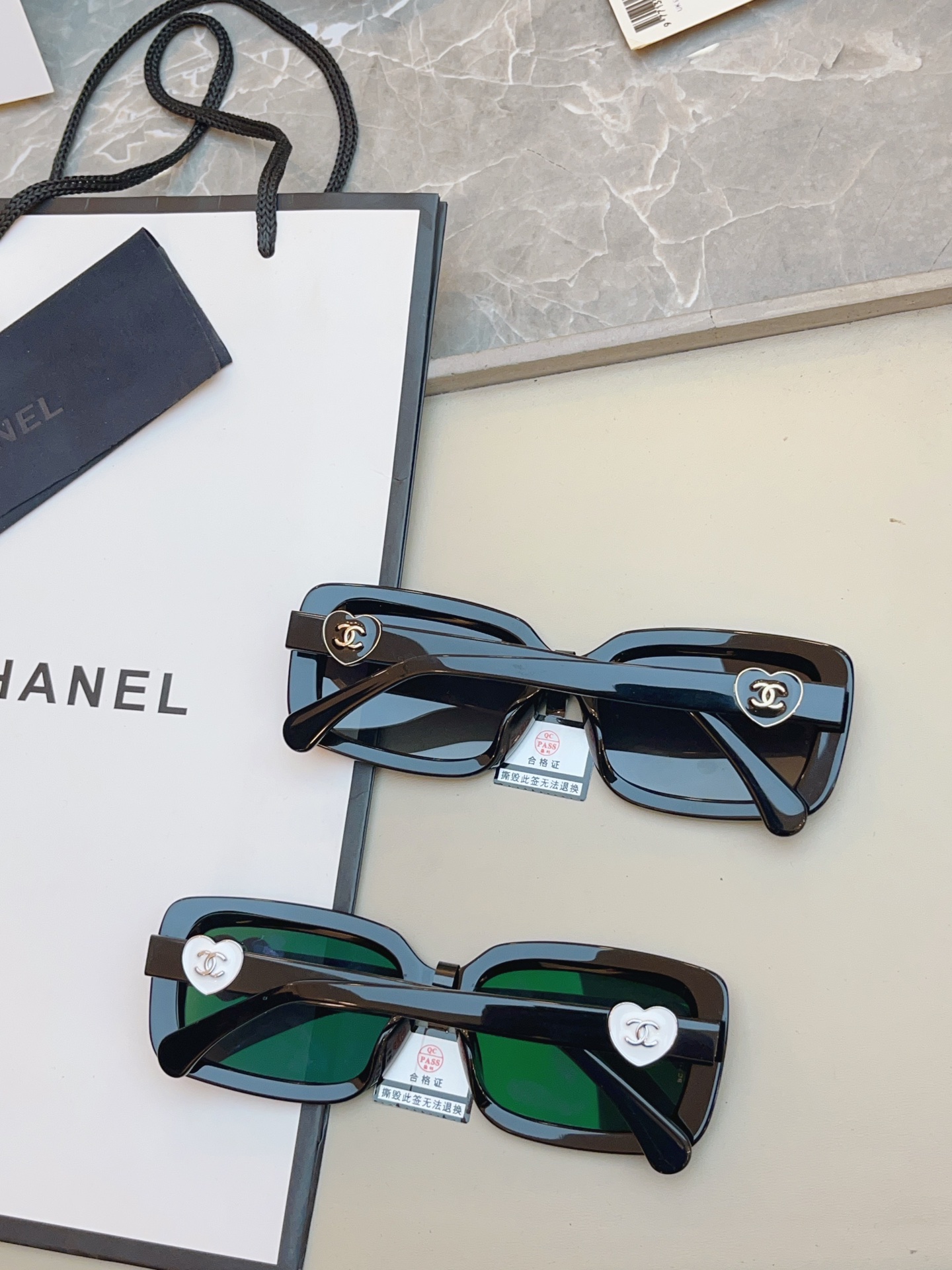 ，【CHANE*】香奈*儿新款太阳镜🕶️ 高版本✨，MODEL：CH5520-A，SIZE：56口17-