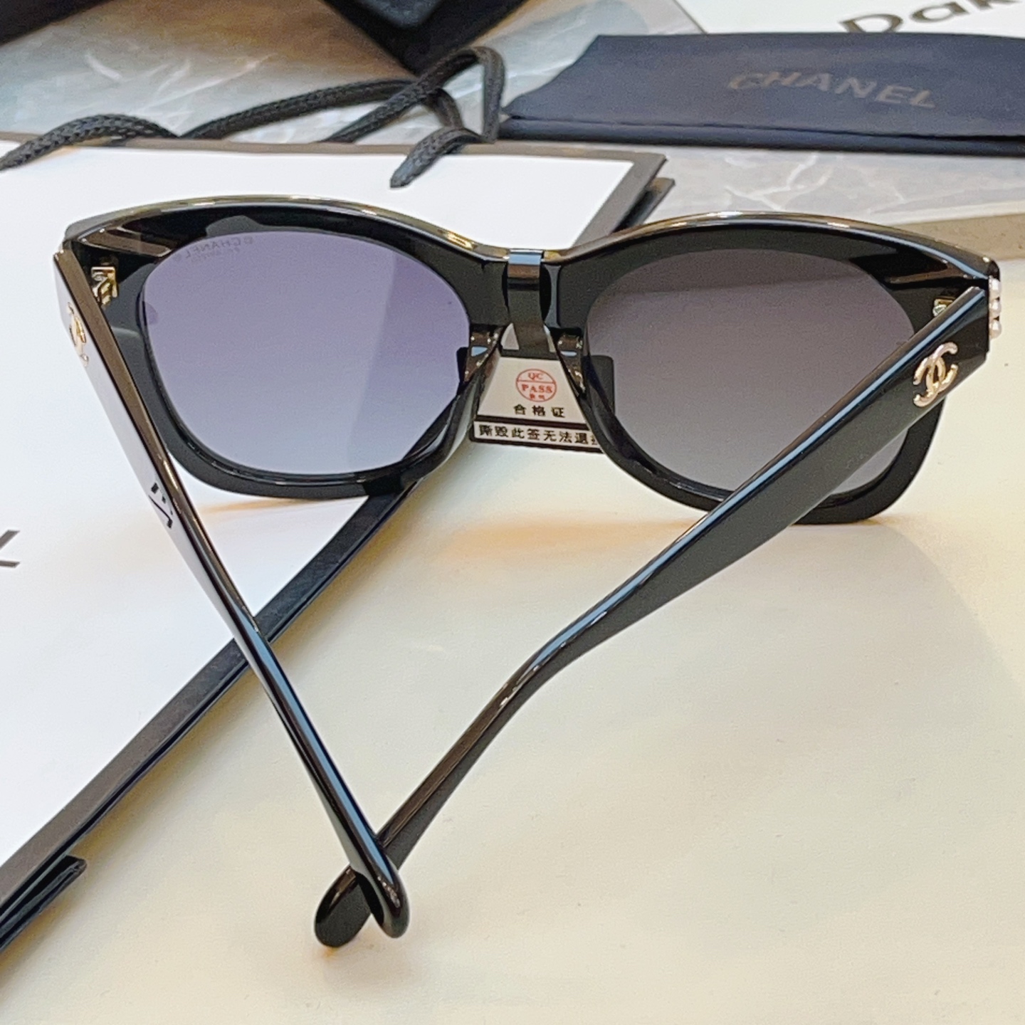 ，【CHANE*】香奈*儿新款太阳镜🕶️ 高版本✨，MODEL：CH5482-H，SIZE：54口17-