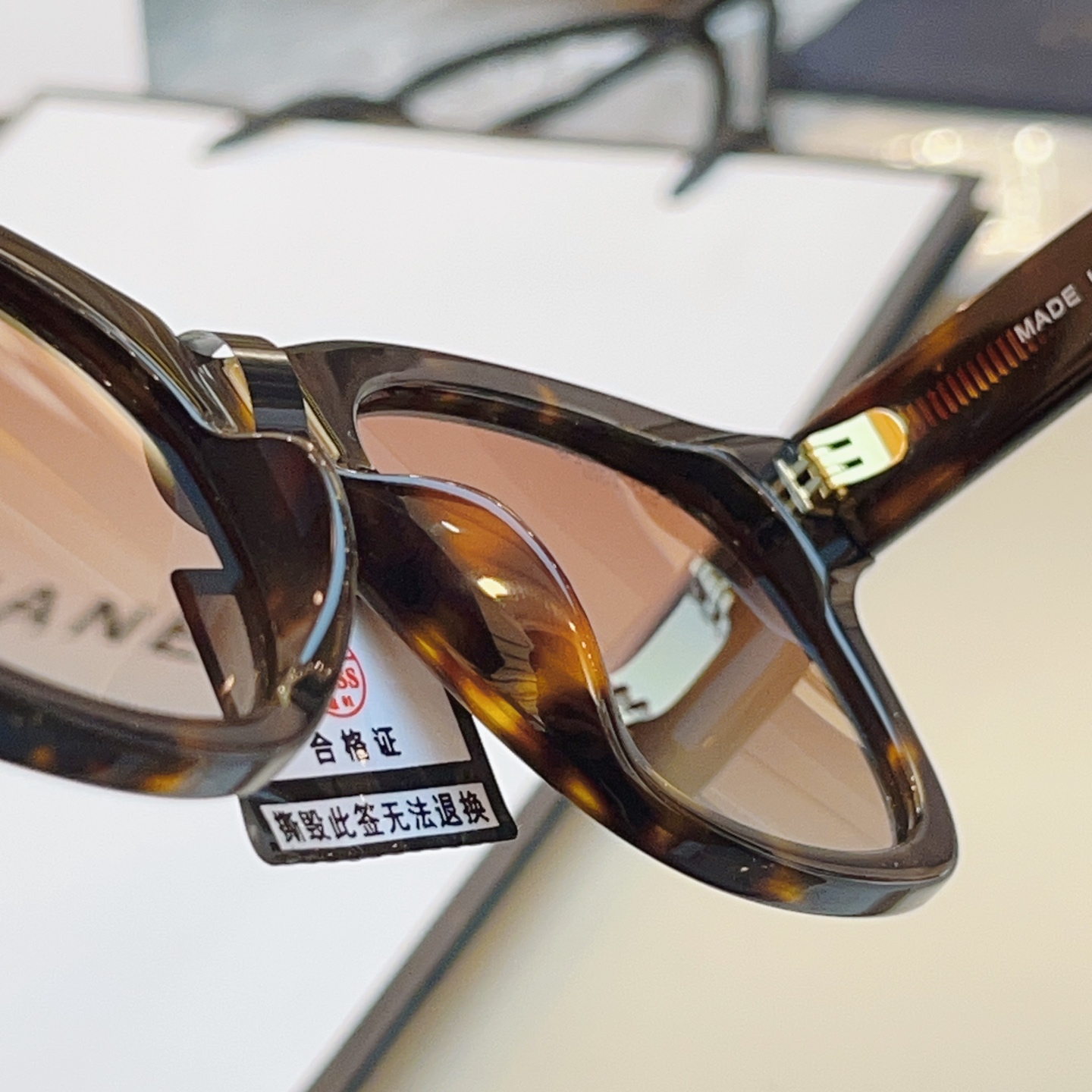 ，【CHANE*】香奈*儿新款太阳镜🕶️ 高版本✨，MODEL：CH5482-H，SIZE：54口17-