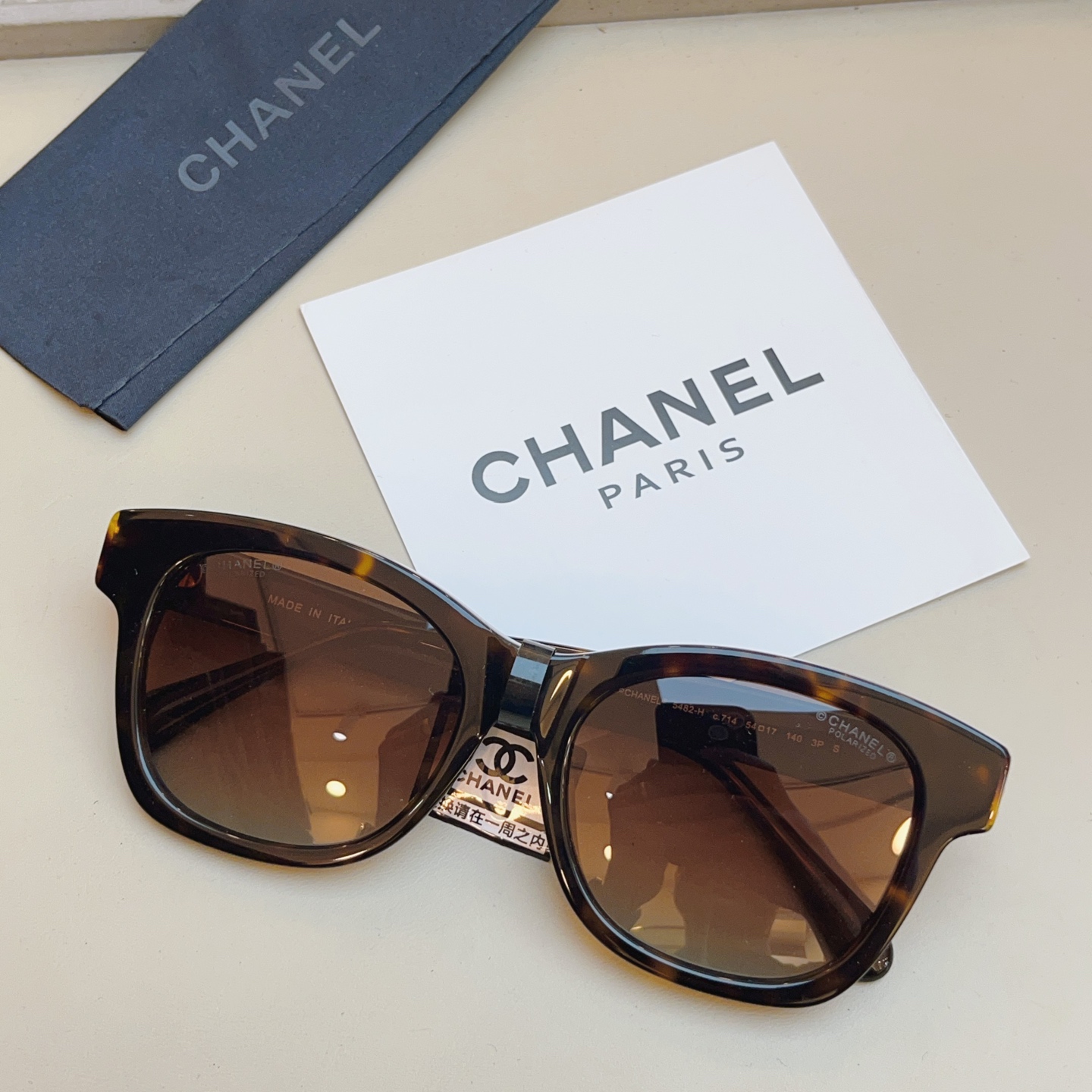 ，【CHANE*】香奈*儿新款太阳镜🕶️ 高版本✨，MODEL：CH5482-H，SIZE：54口17-