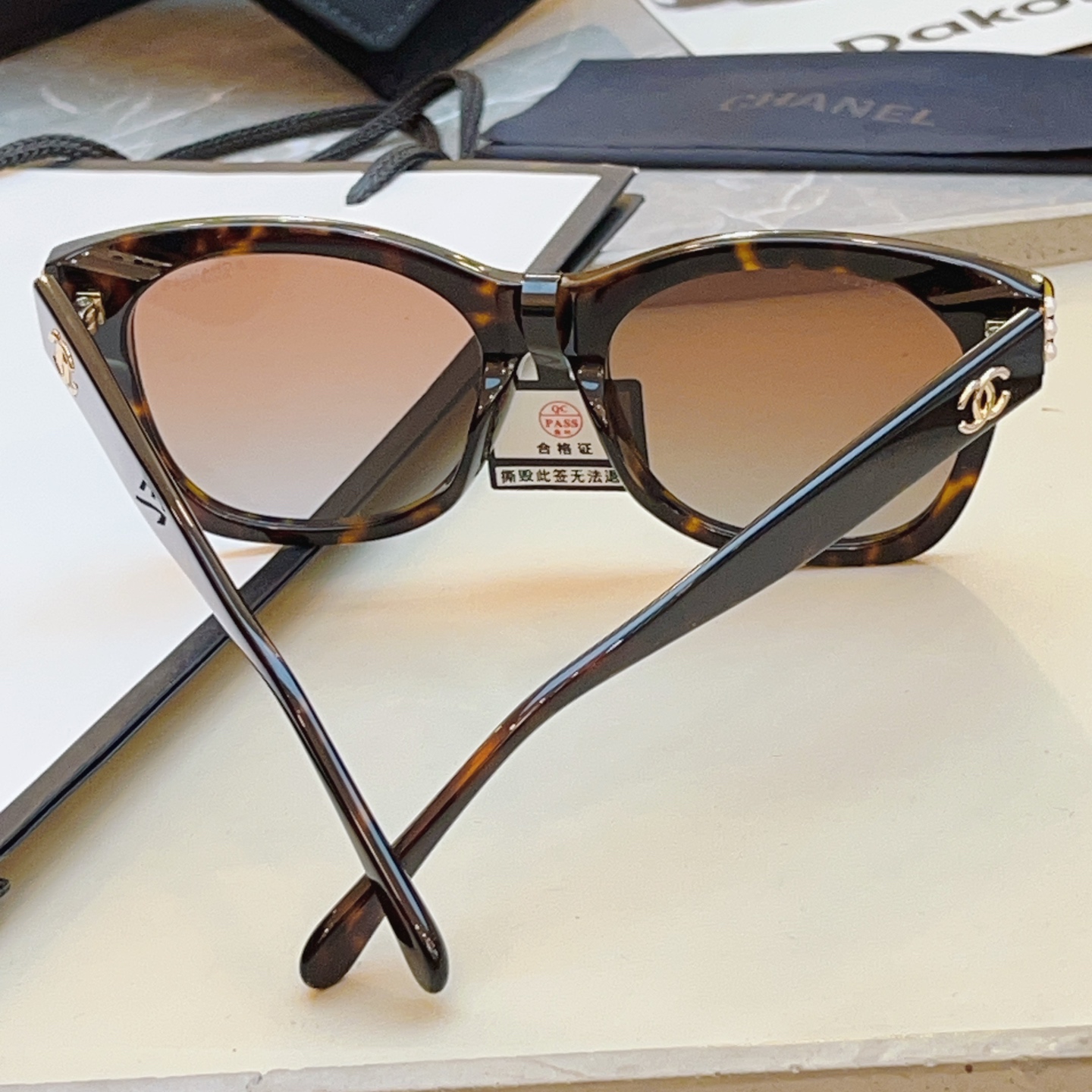 ，【CHANE*】香奈*儿新款太阳镜🕶️ 高版本✨，MODEL：CH5482-H，SIZE：54口17-