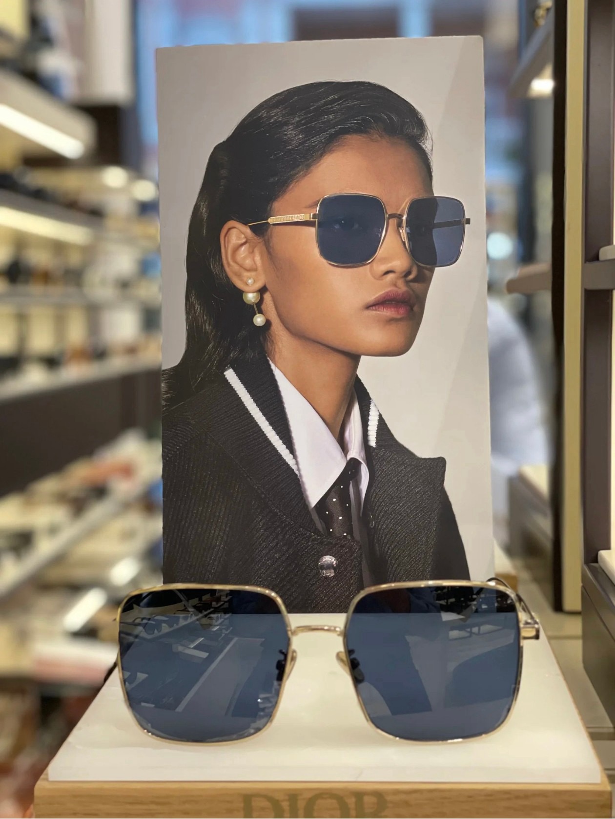 ，【DIO* 】迪*奥新款太阳镜🕶️，高版本 18K金电镀✨MODEL：DiorCannage S1U，