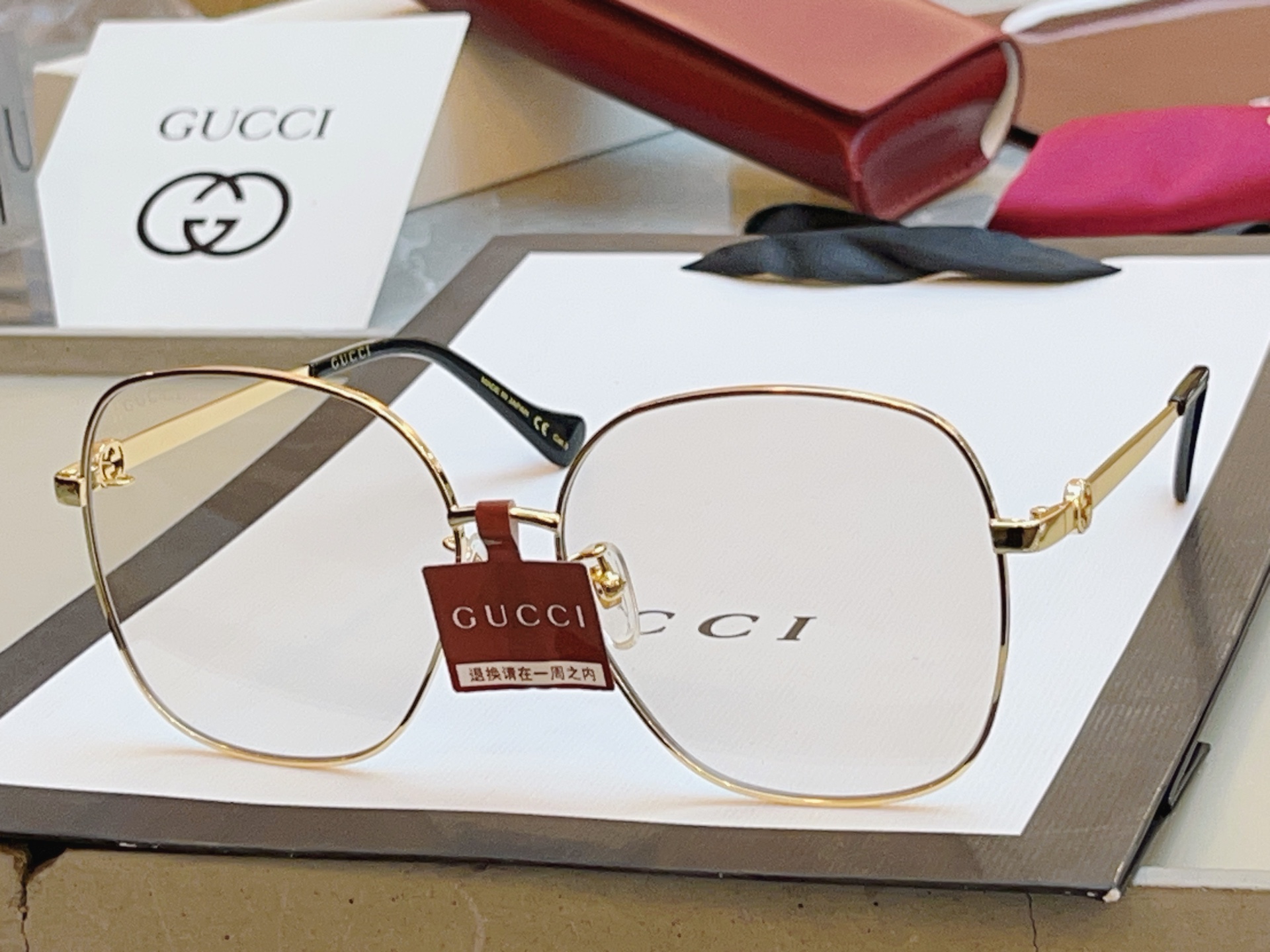 ，【GUCC*】古*驰新款太阳镜 高版本✨，MODEL：GG1089SA，SIZE：61口15-145 
