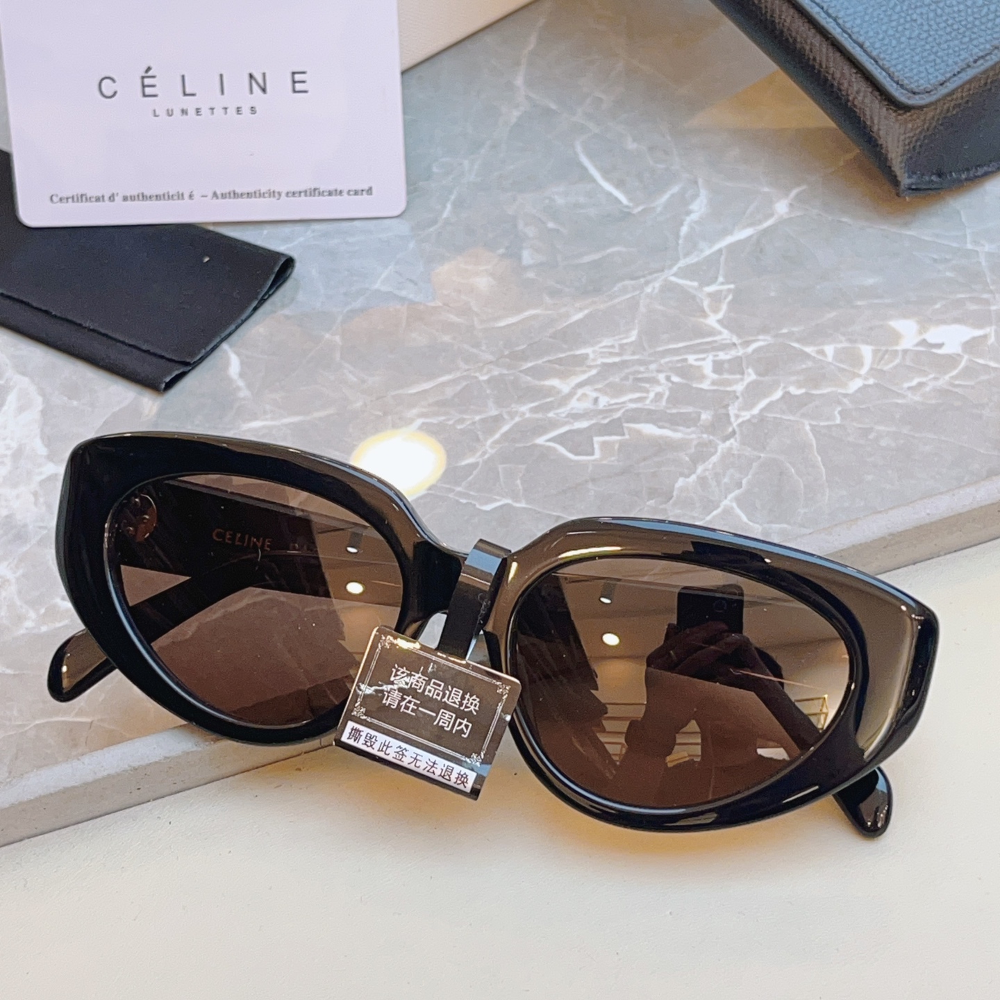 ，【CELIN*】赛*琳新款太阳镜🕶️ 高品质✨， MODEL:CL40286I，SIZE: 53口17-145