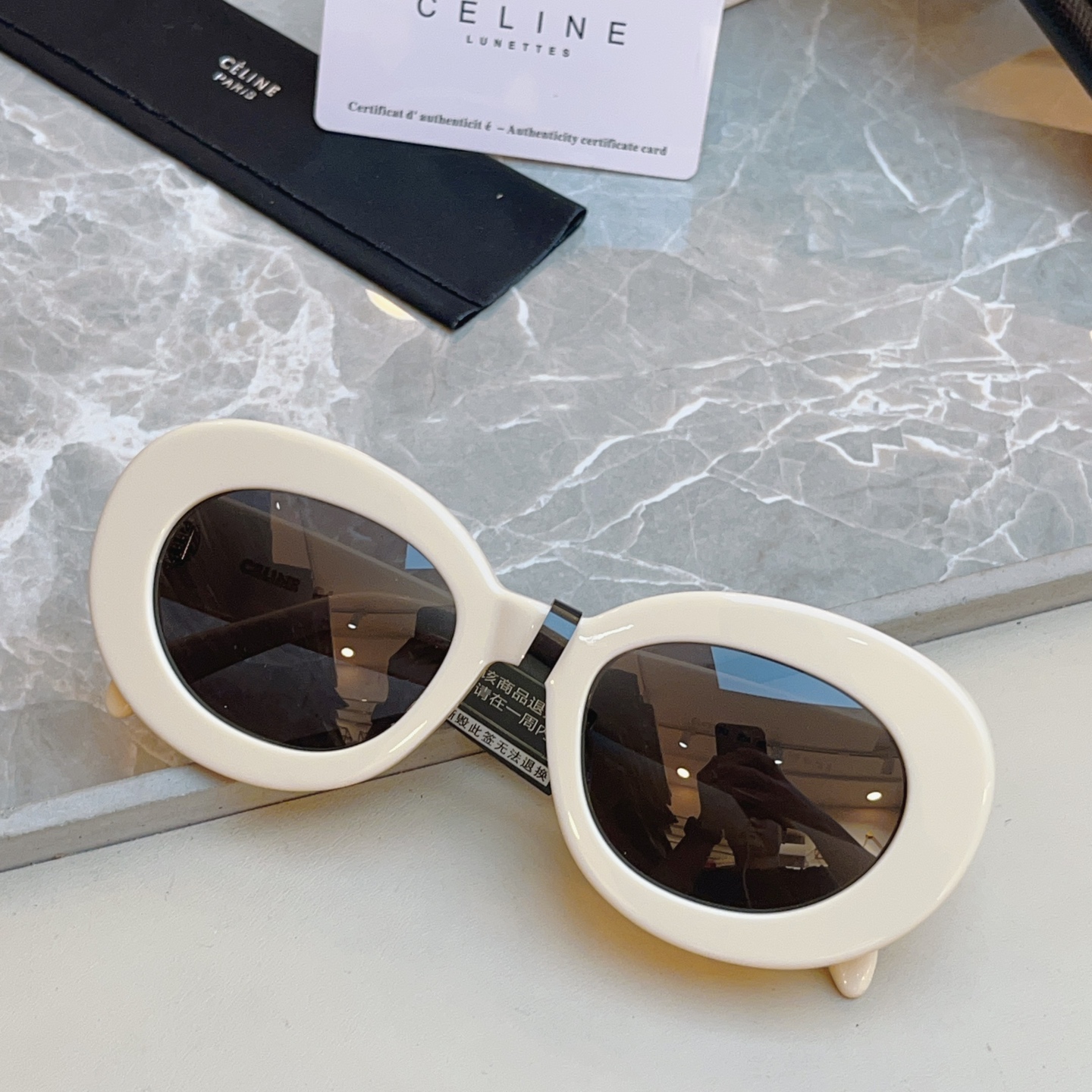 ，【CELIN*】赛*琳新款太阳镜🕶️ 高品质✨， MODEL:CL40312U，SIZE: 53口22