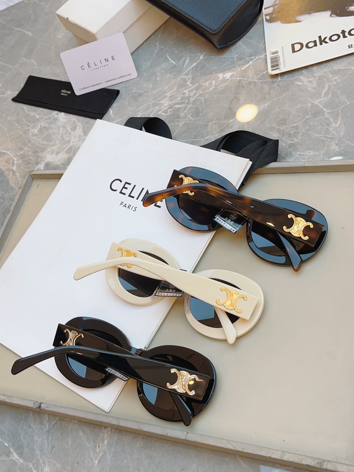 ，【CELIN*】赛*琳新款太阳镜🕶️ 高品质✨， MODEL:CL40312U，SIZE: 53口22