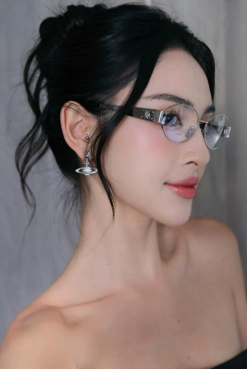 ，【CELIN*】赛*琳新款眼镜架👓 高品质✨， MODEL:CL50140U，SIZE: 53口17-