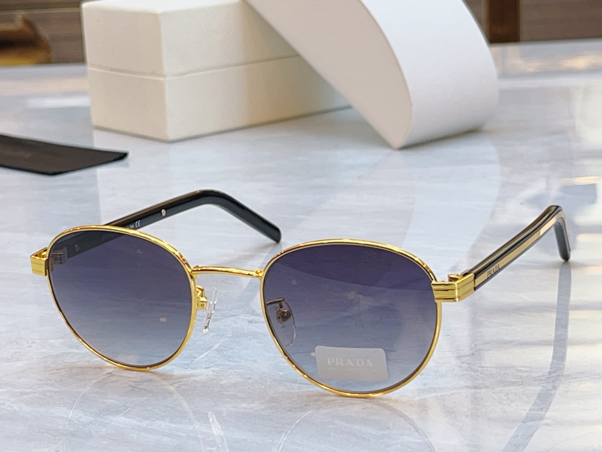 ，【PRAD*】普拉*达新款太阳镜，MODEL：PR B52S，SIZE：54口23-145