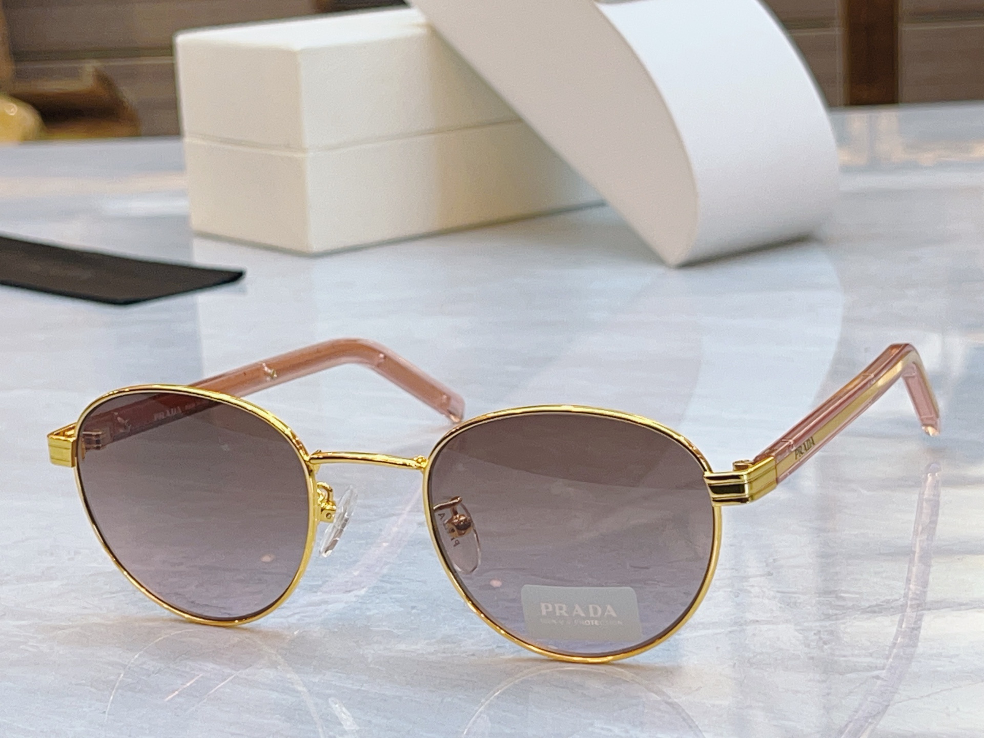 ，【PRAD*】普拉*达新款太阳镜，MODEL：PR B52S，SIZE：54口23-145