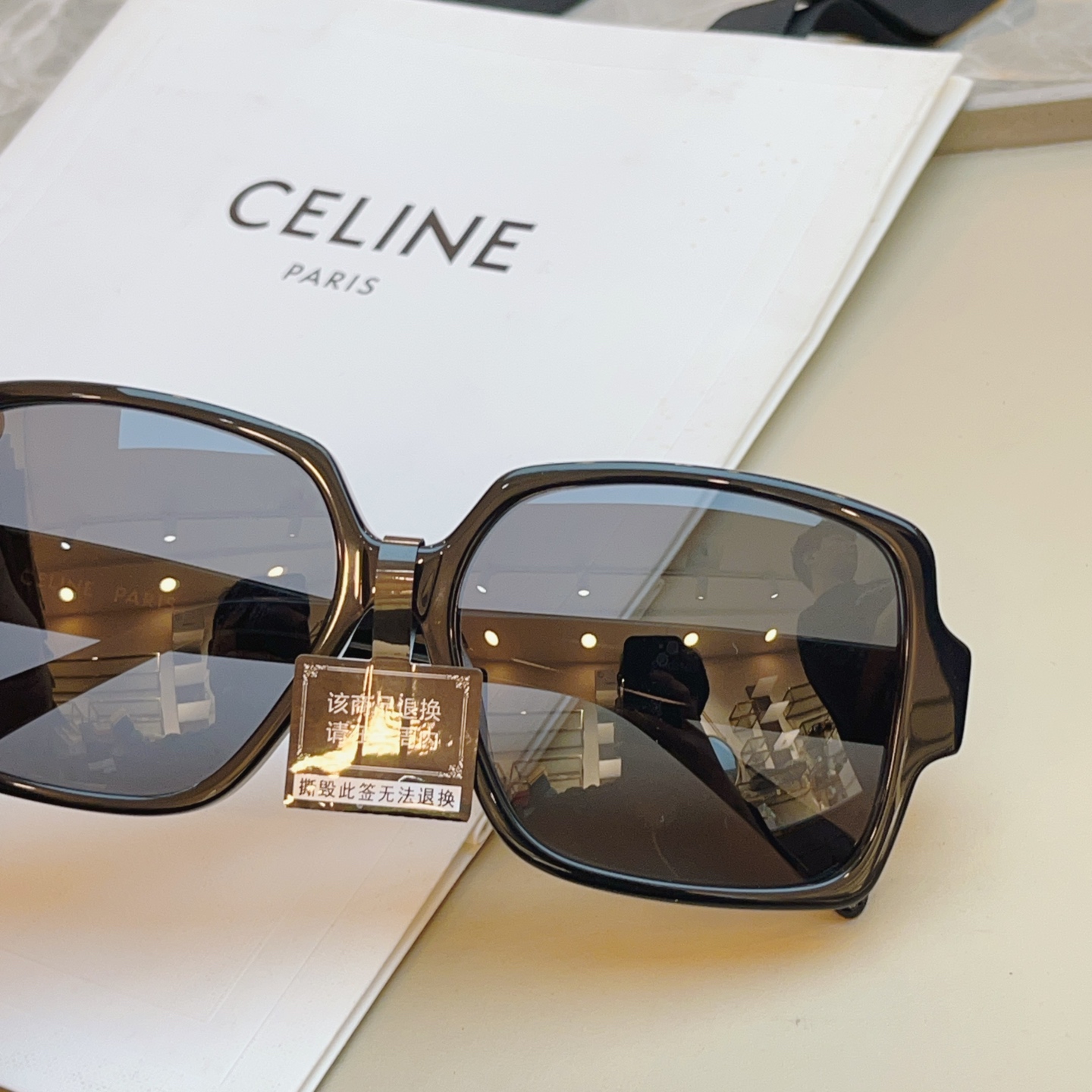 ，【CELIN*】赛*琳新款太阳镜🕶️ 高品质✨， MODEL:CL40316U，SIZE: 60口15