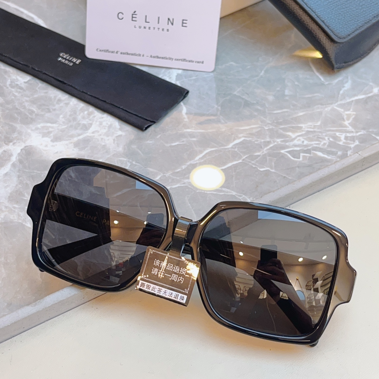 ，【CELIN*】赛*琳新款太阳镜🕶️ 高品质✨， MODEL:CL40316U，SIZE: 60口15