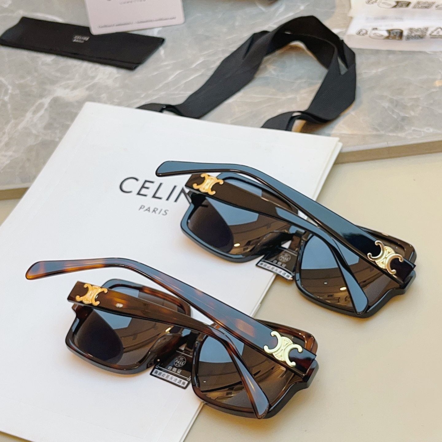 ，【CELIN*】赛*琳新款太阳镜🕶️ 高品质✨， MODEL:CL40316U，SIZE: 60口15