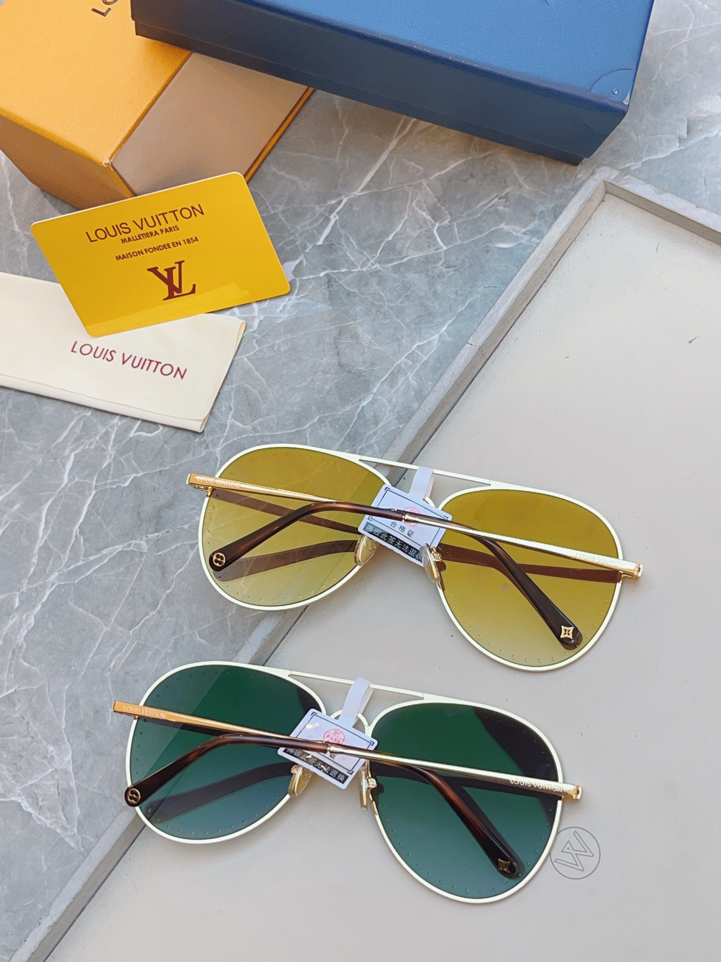 ，【LOUIS VUITTO*】路易*威登新款太阳镜🕶️ 高品质✨，MODEL：Z1506、Z1507U