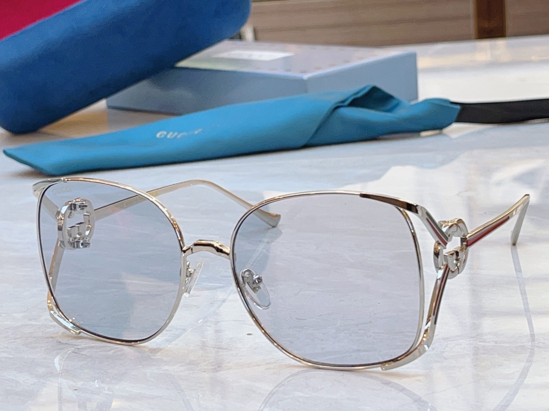 ，【GUCC*】古*驰新款太阳镜，GG1669L，SIZE:60口18-132