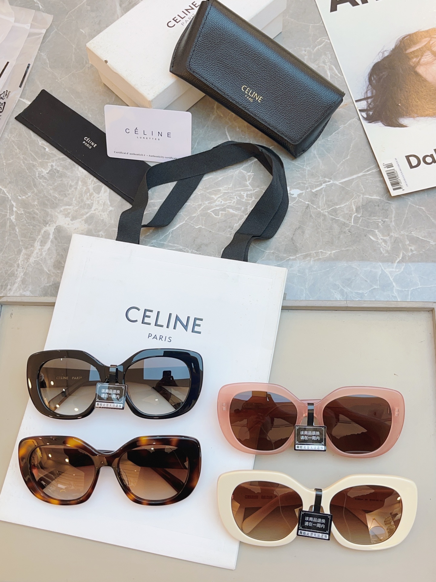 ，【CELIN*】赛*琳新款太阳镜🕶️ 高品质✨， MODEL:CL40226U，SIZE: 55口19