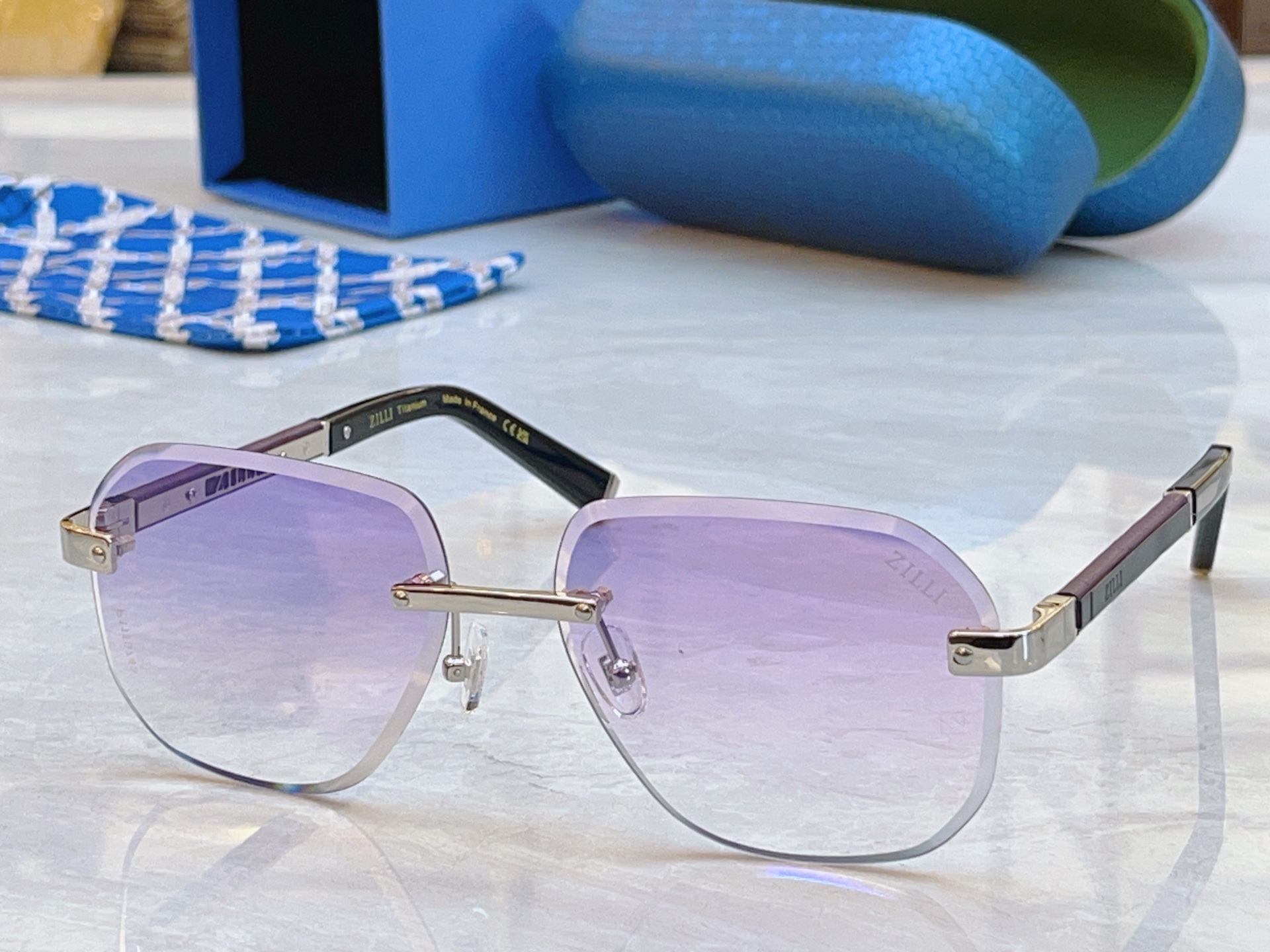 ，【ZEIZ*】蔡*司新款太阳镜，MODEL：ZI80141，SIZE：61口16-145