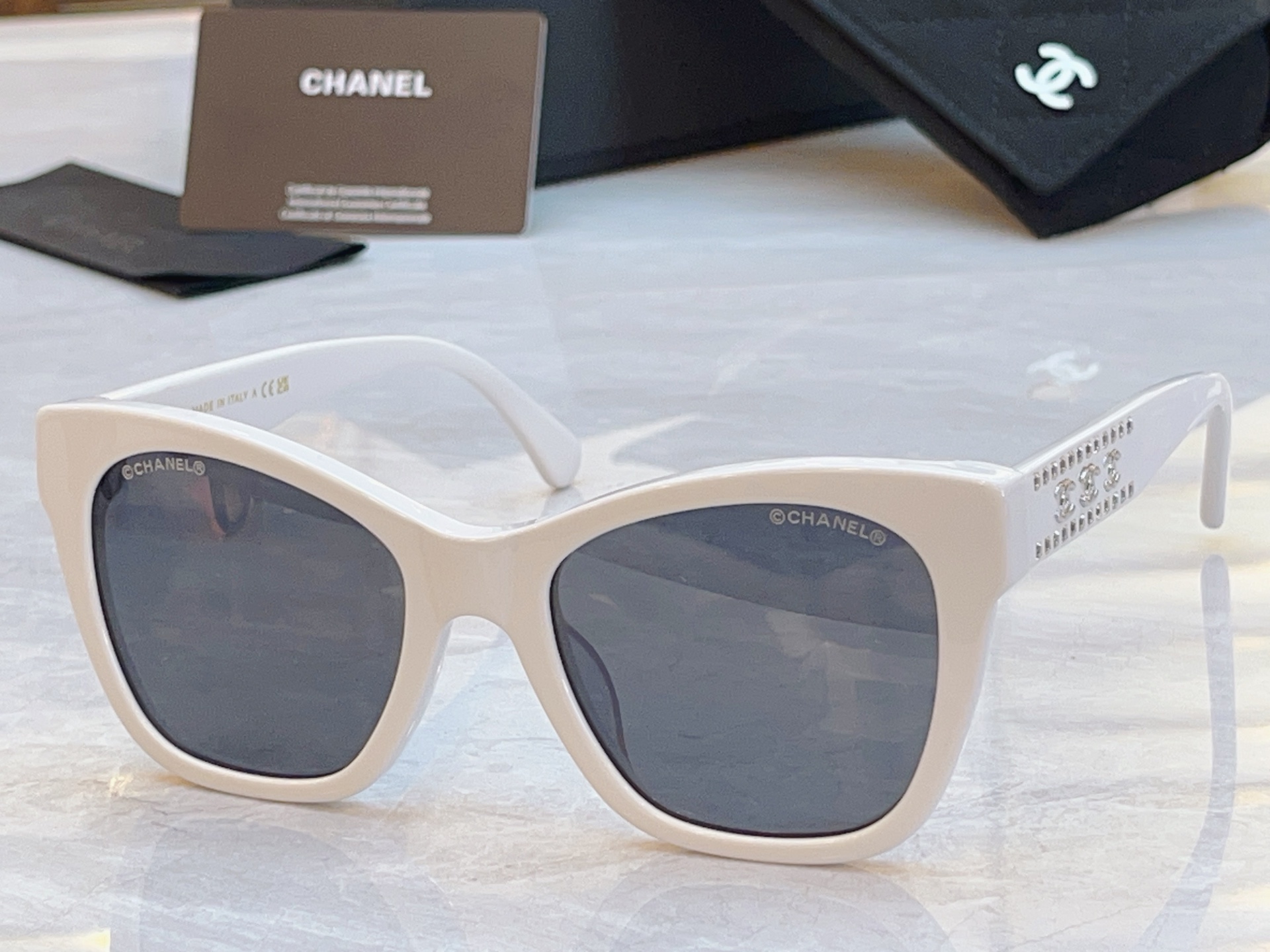 ，【CHANE*】香奈儿新款太阳镜，MODEL：CH9162-B，SIZE：54口20-140