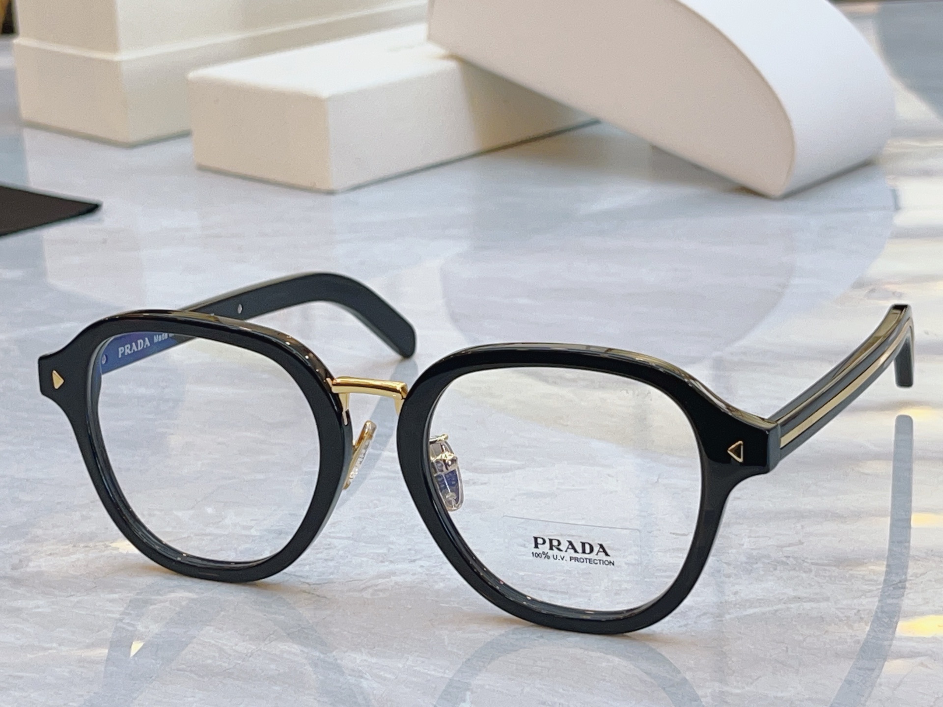 ，【PRAD*】普拉*达新款眼镜架，MODEL：SPR C05V，SIZE：52口21-145