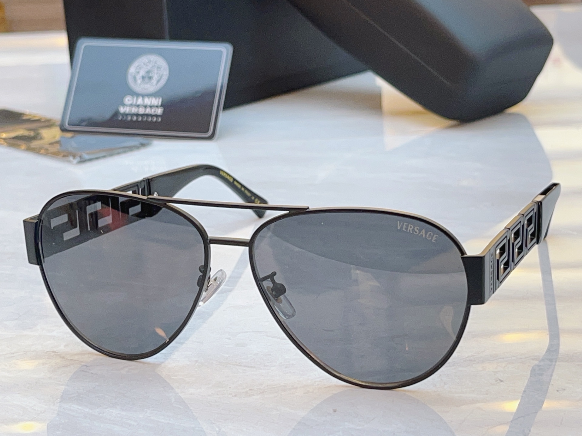 ，【VERSAC*】范思*哲新款太阳镜，MODEL：VE2289，SIZE：61口13-145