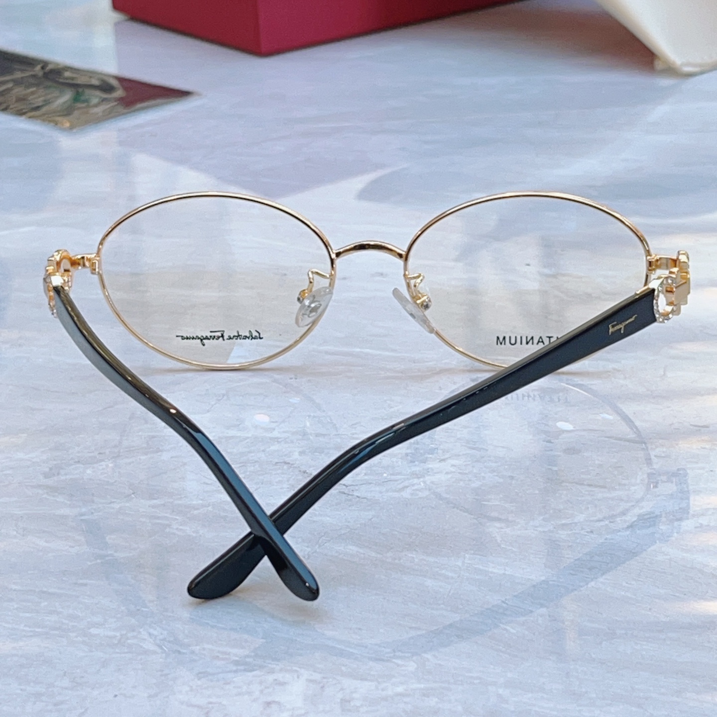 ，【Salvatore ferragam*】 菲拉*格慕 新款眼镜架，MODEL：SF2541RA，SI